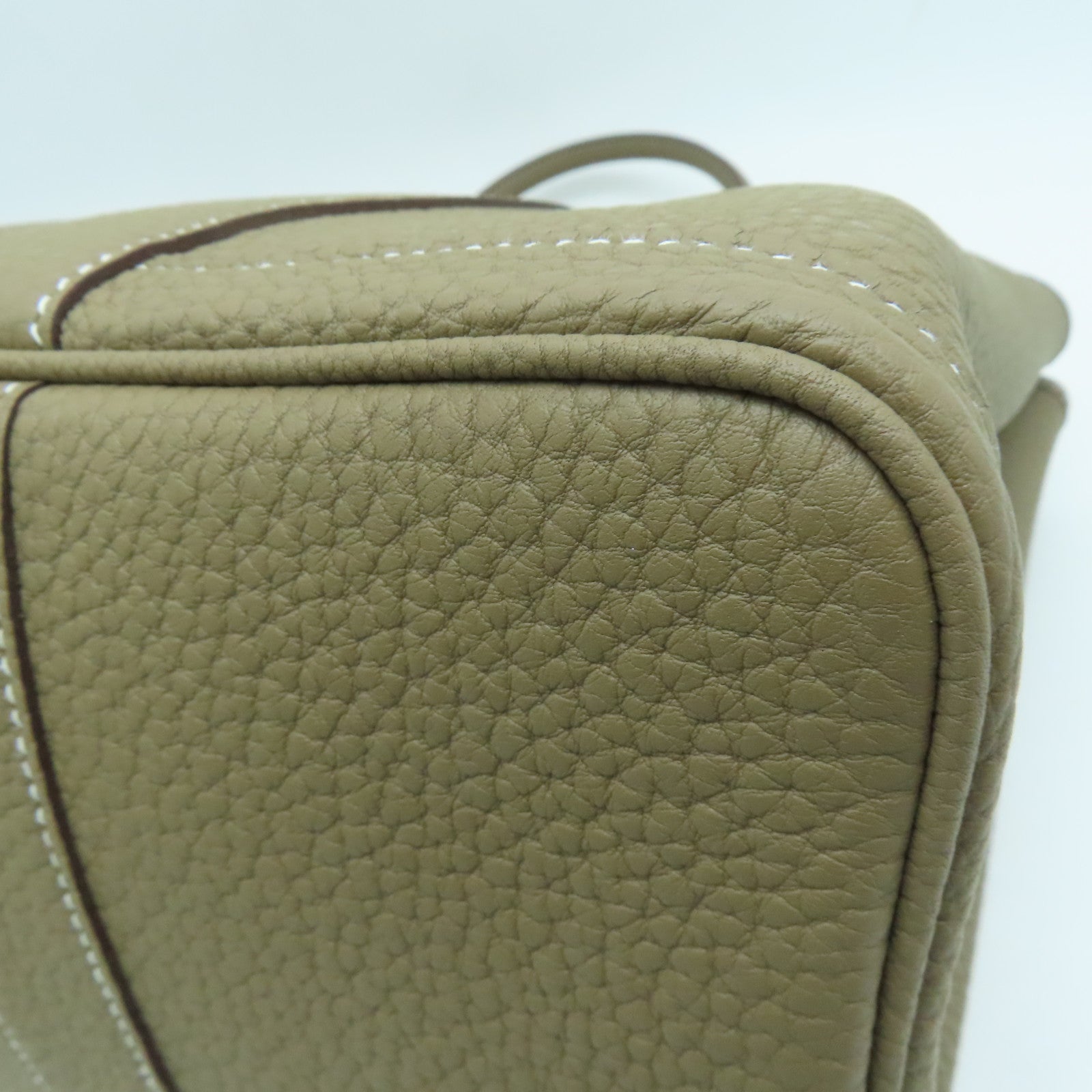 HERMES Taurillon Clemence皮革GardenParty PM银扣手挽袋大象灰