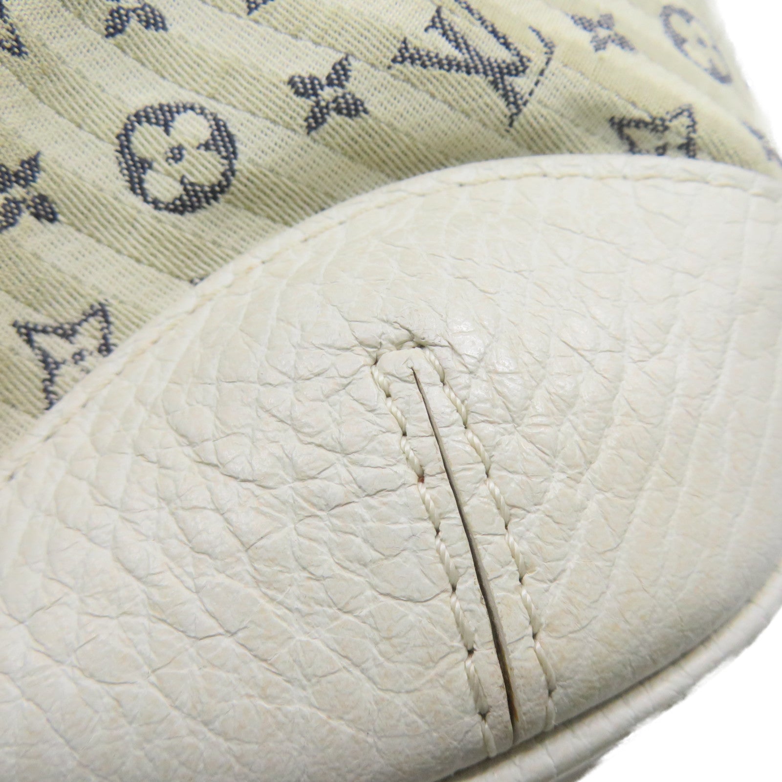LOUIS VUITTON [Sharp discount] Monogram Mini Lin Marina PM gold buckle handle shoulder bag beige