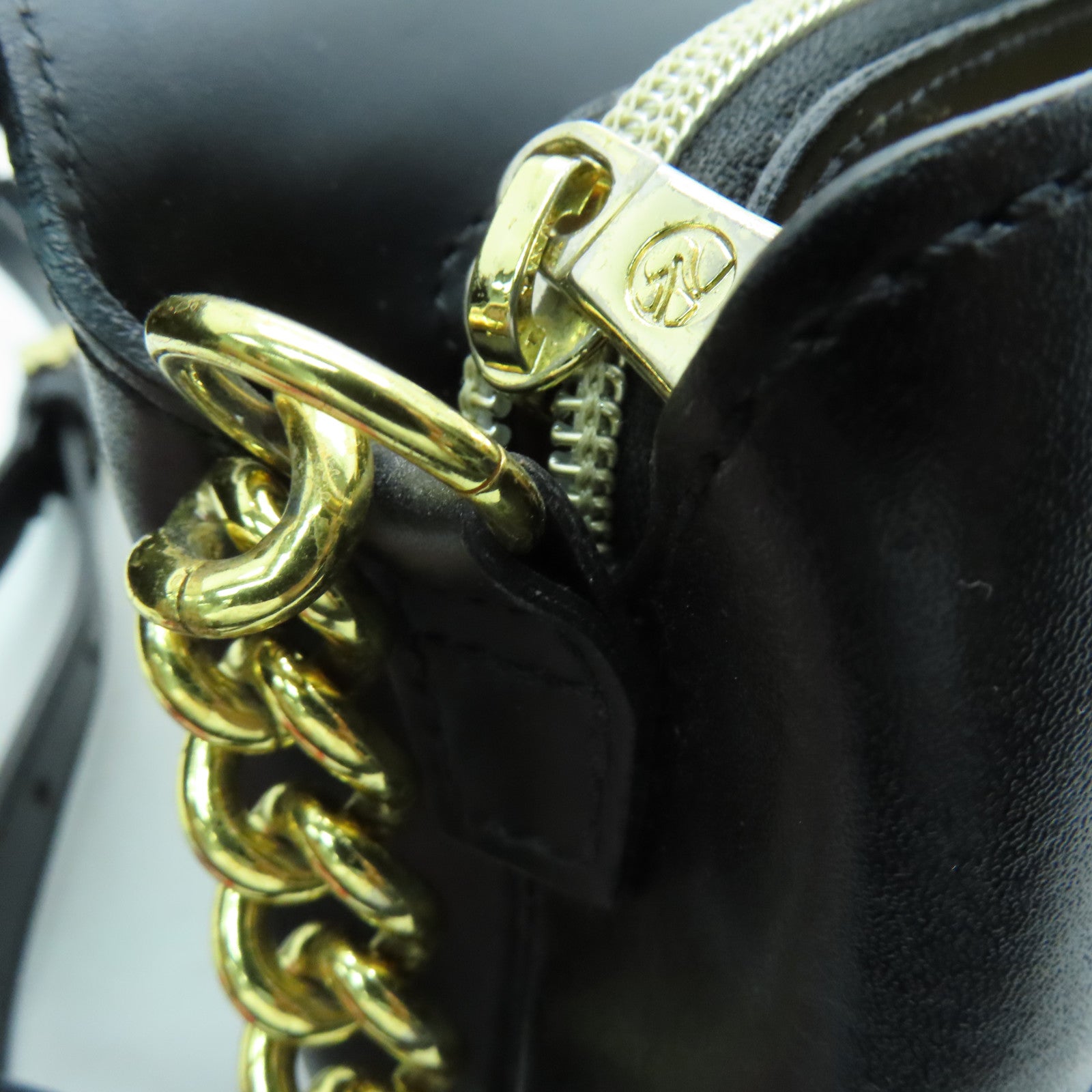 Longchamp 牛皮皮革Chain Shoulder Bag金扣鏈帶肩背袋黑色
