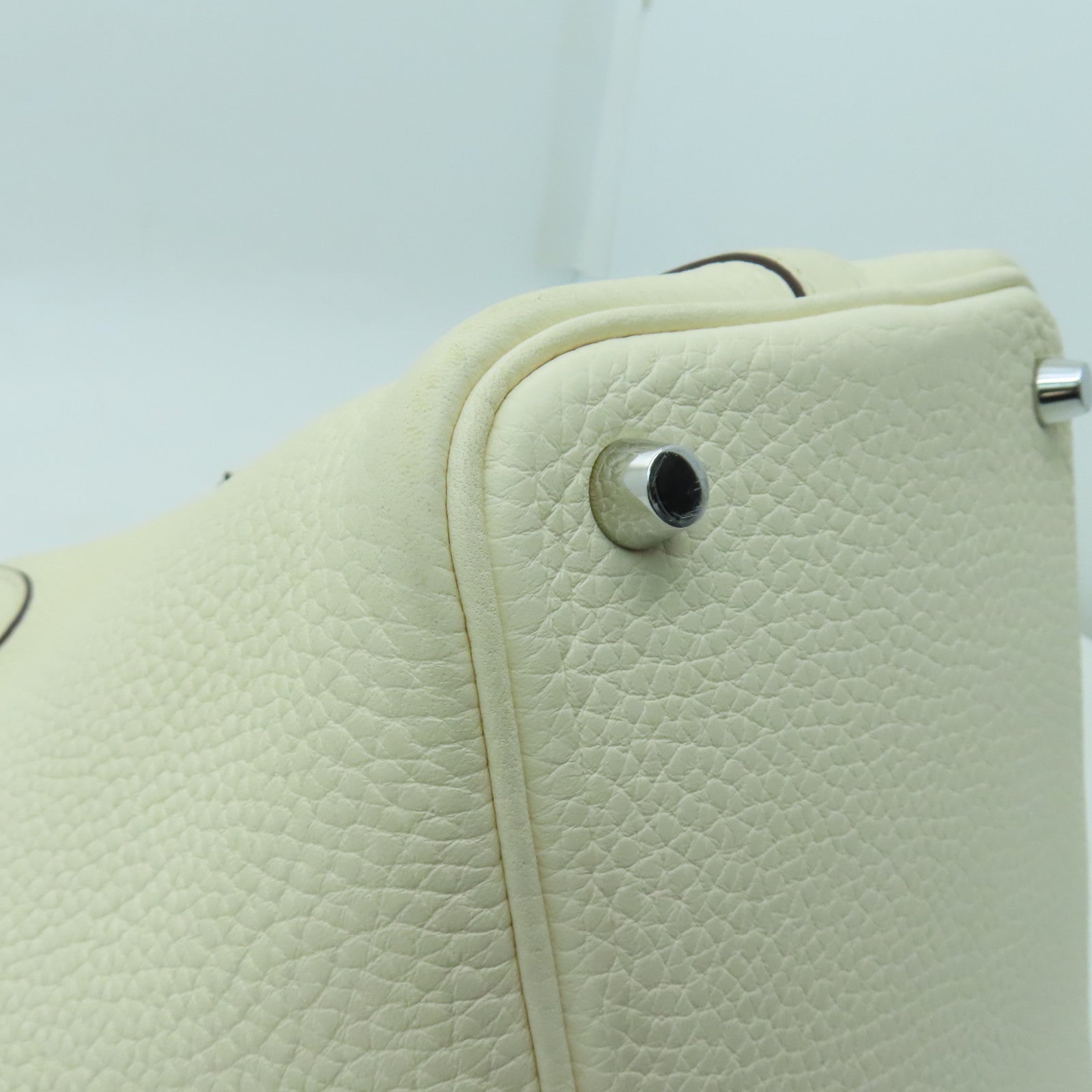 HERMES Clemence Leather Picotin PM Silver Button Handle Bag White