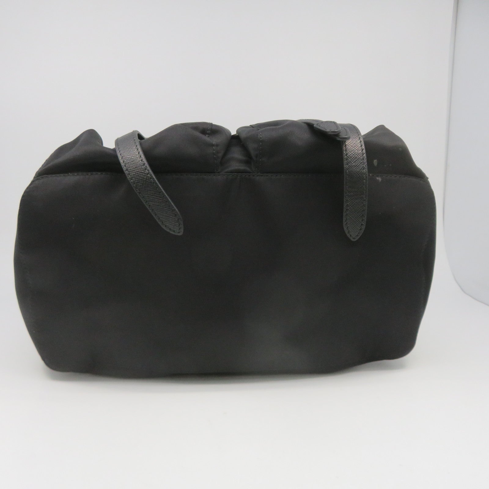PRADA 尼龍Backpack銀扣背包黑色