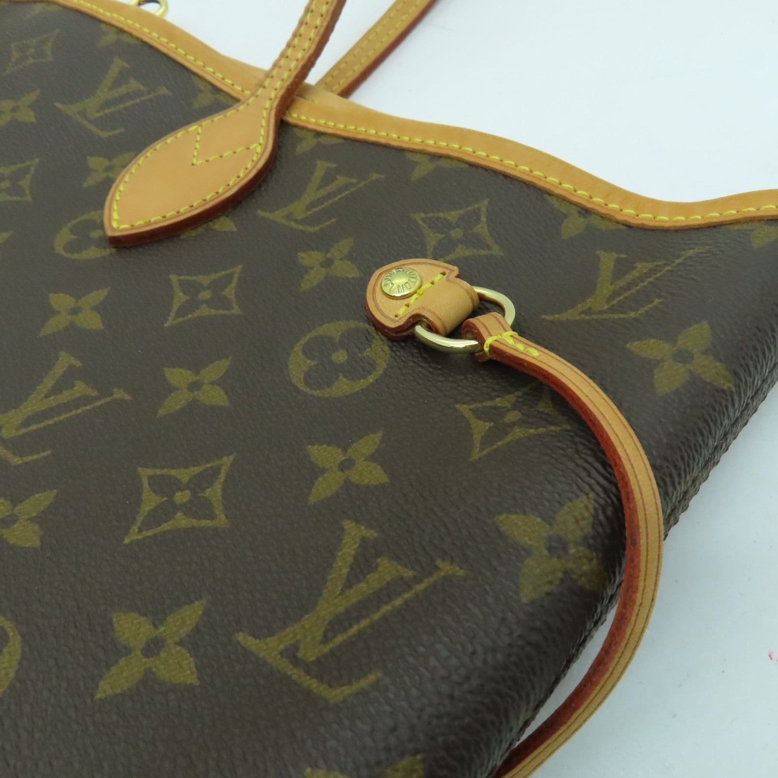 LOUIS VUITTON Monogram Neverfull MM gold buckle handle bag brown
