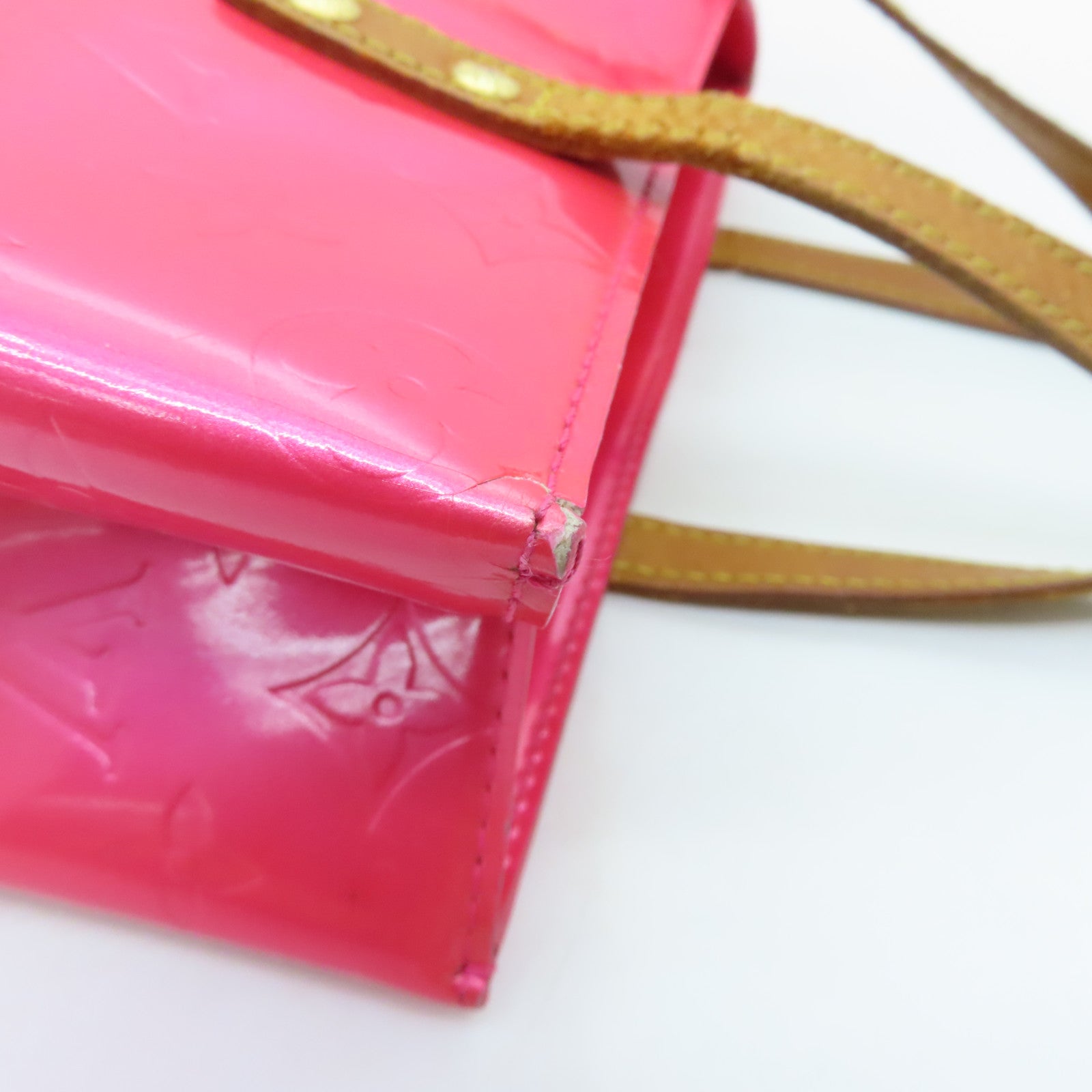 LOUIS VUITTON Vernis Lead MM Gold Buckle Hand Bag Pink