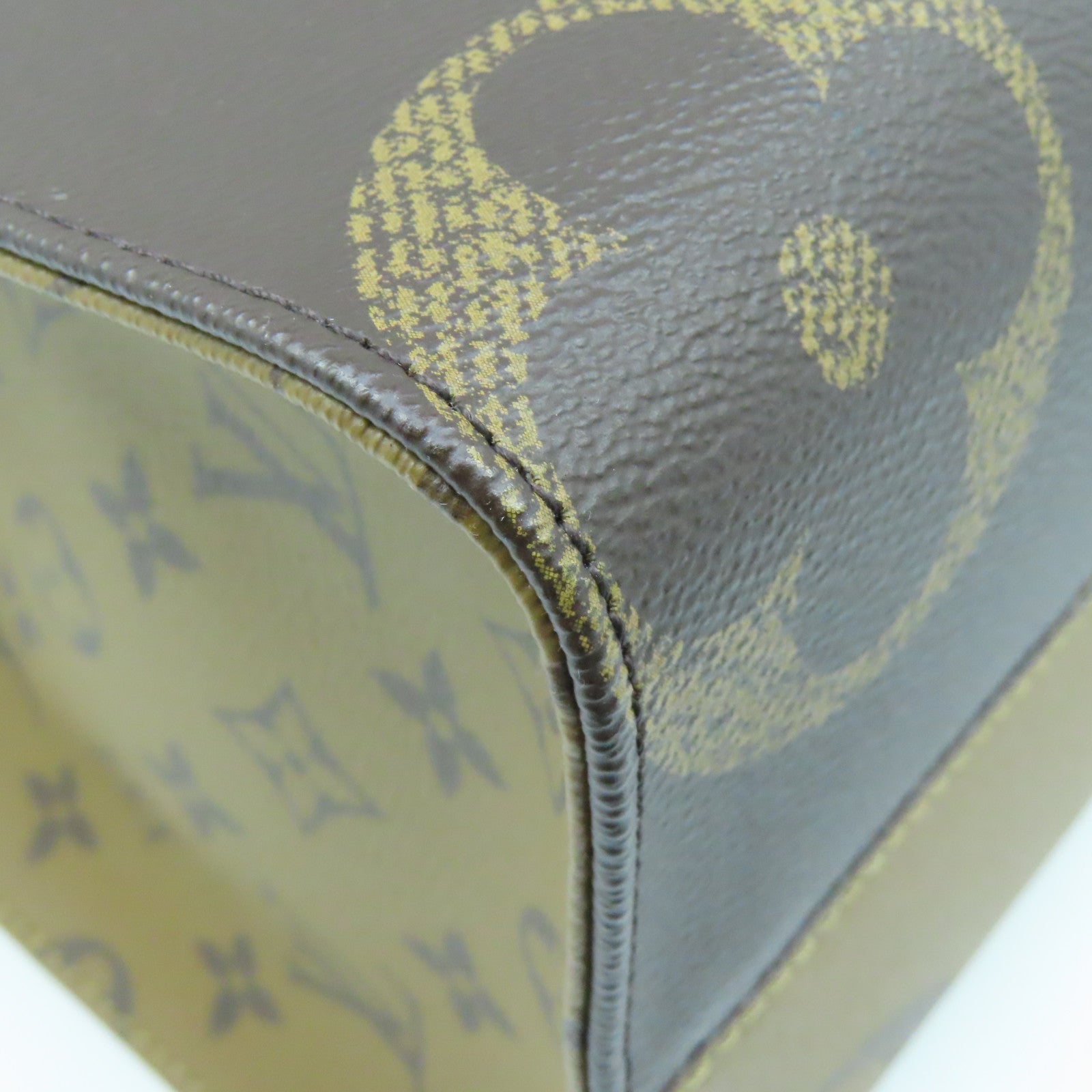 LOUIS VUITTON Monogram Giant On The Go MM金扣手挽袋啡色