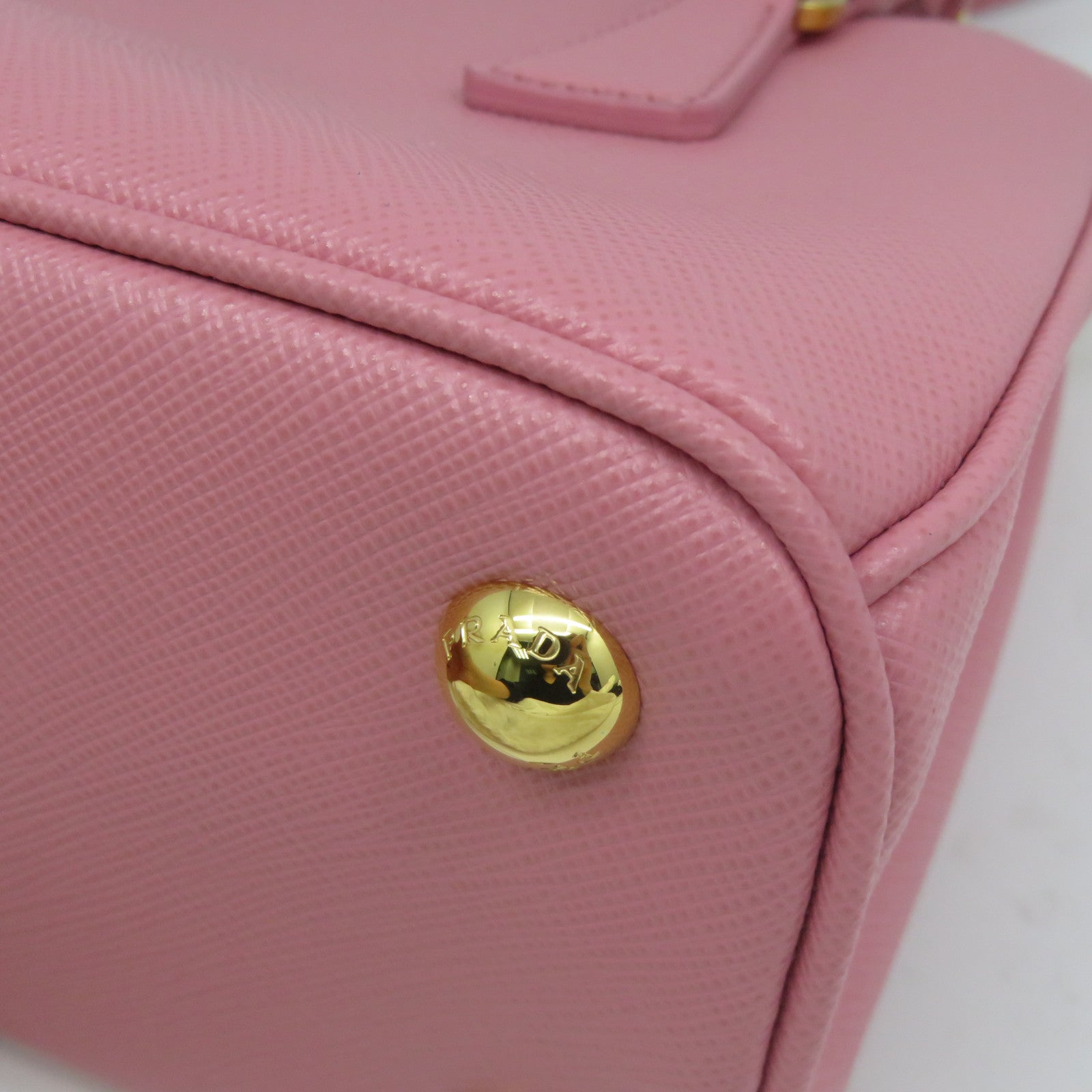PRADA 牛皮皮革Saffiano Lux金扣手挽肩背兩用袋粉紅色