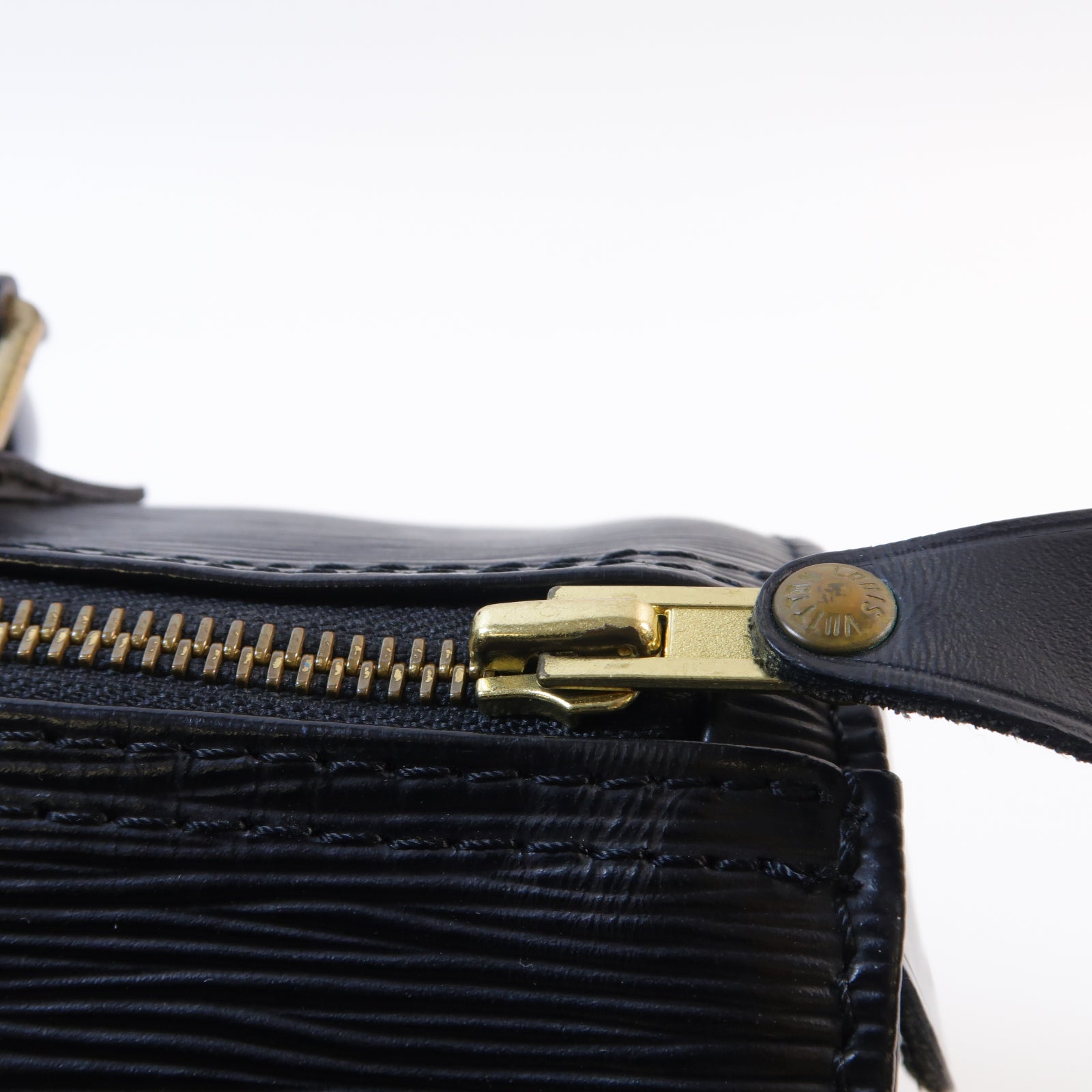LOUIS VUITTON Epi Speedy 30金扣手挽袋黑色