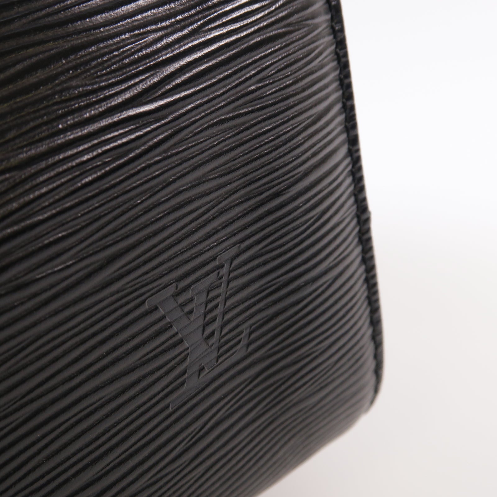 LOUIS VUITTON Epi Speedy 30金扣手挽袋黑色
