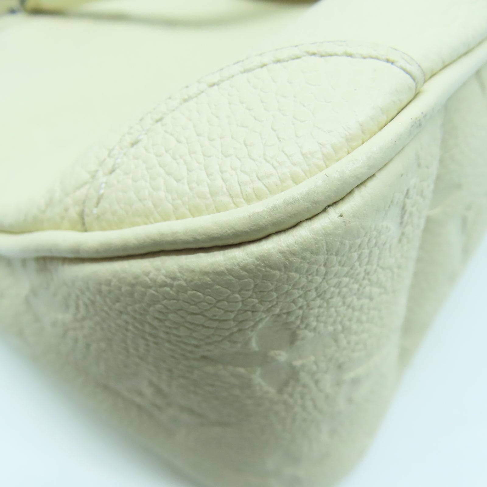 LOUIS VUITTON 【激減優惠】牛皮皮革Trianon PM金扣手挽肩背兩用袋米色