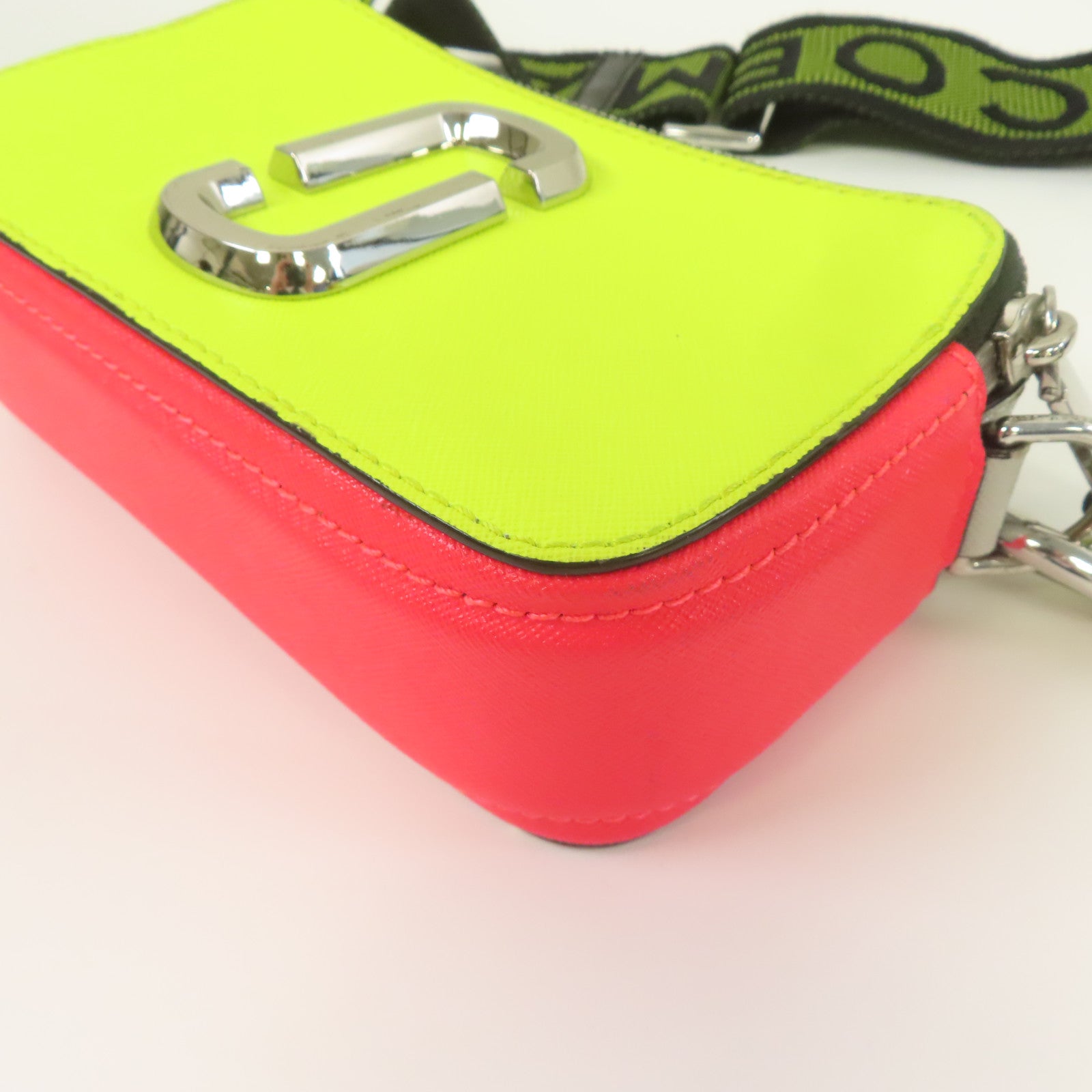 MARC JACOBS 牛皮皮革Shoulder Bag銀扣肩背袋黃色/粉紅色