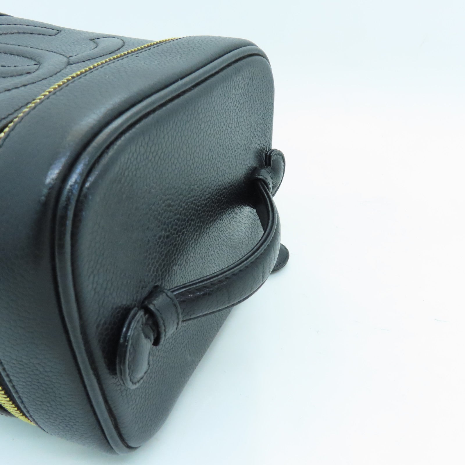 CHANEL cowhide leather Vintage Vanity Case Bag gold buckle handle bag black