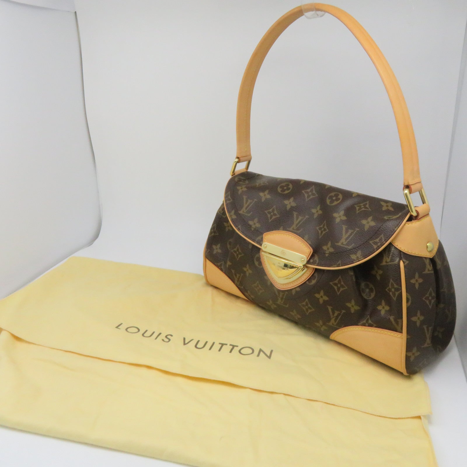 LOUIS VUITTON Monogram Beverly MM Gold Buckle Shoulder Bag Brown
