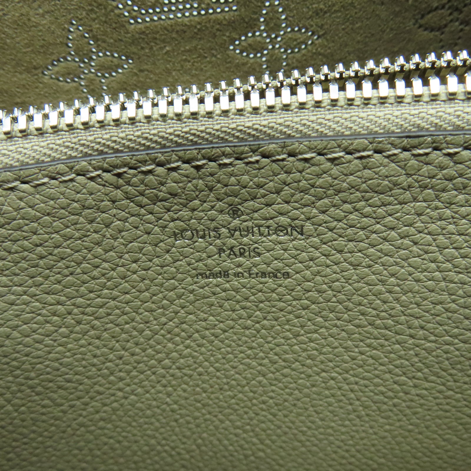 LOUIS VUITTON Mahina Muria銀扣手挽肩背兩用袋卡其色