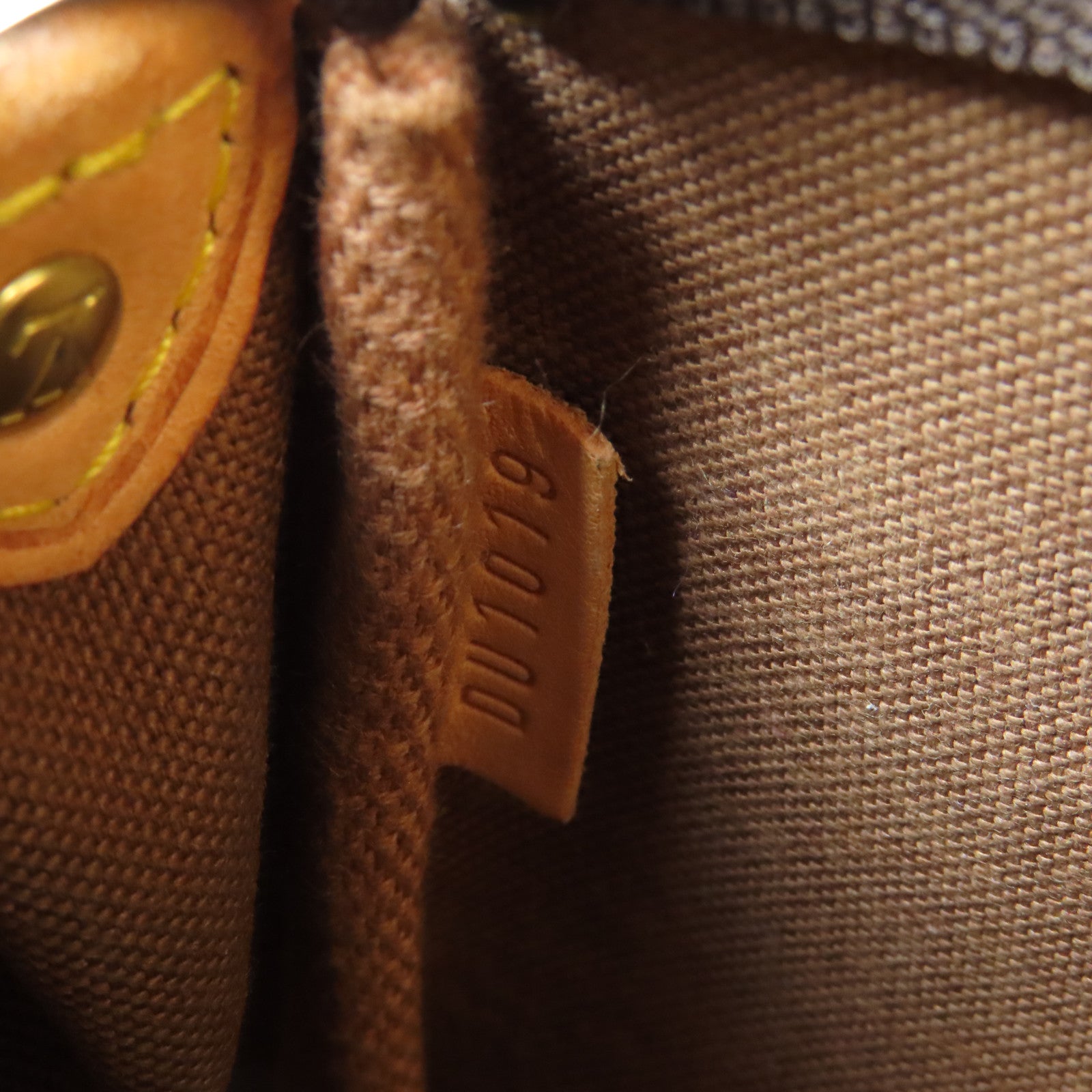LOUIS VUITTON Monogram Eva金扣手挽肩背兩用袋啡色