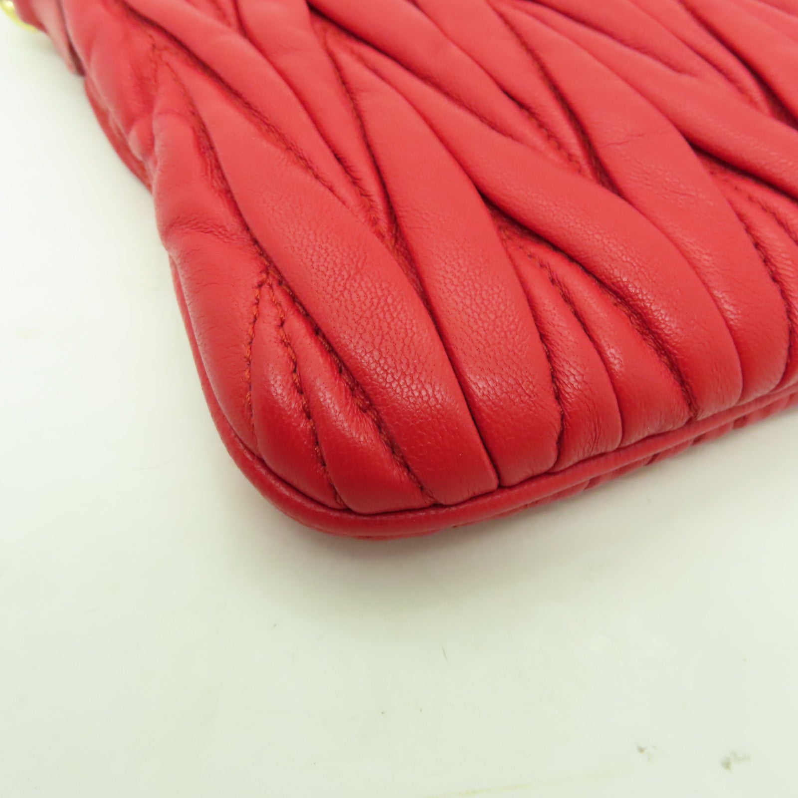 Miu Miu 羊皮皮革2 Way Shoulder Clutch Bag金扣手拿包肩背兩用袋紅色