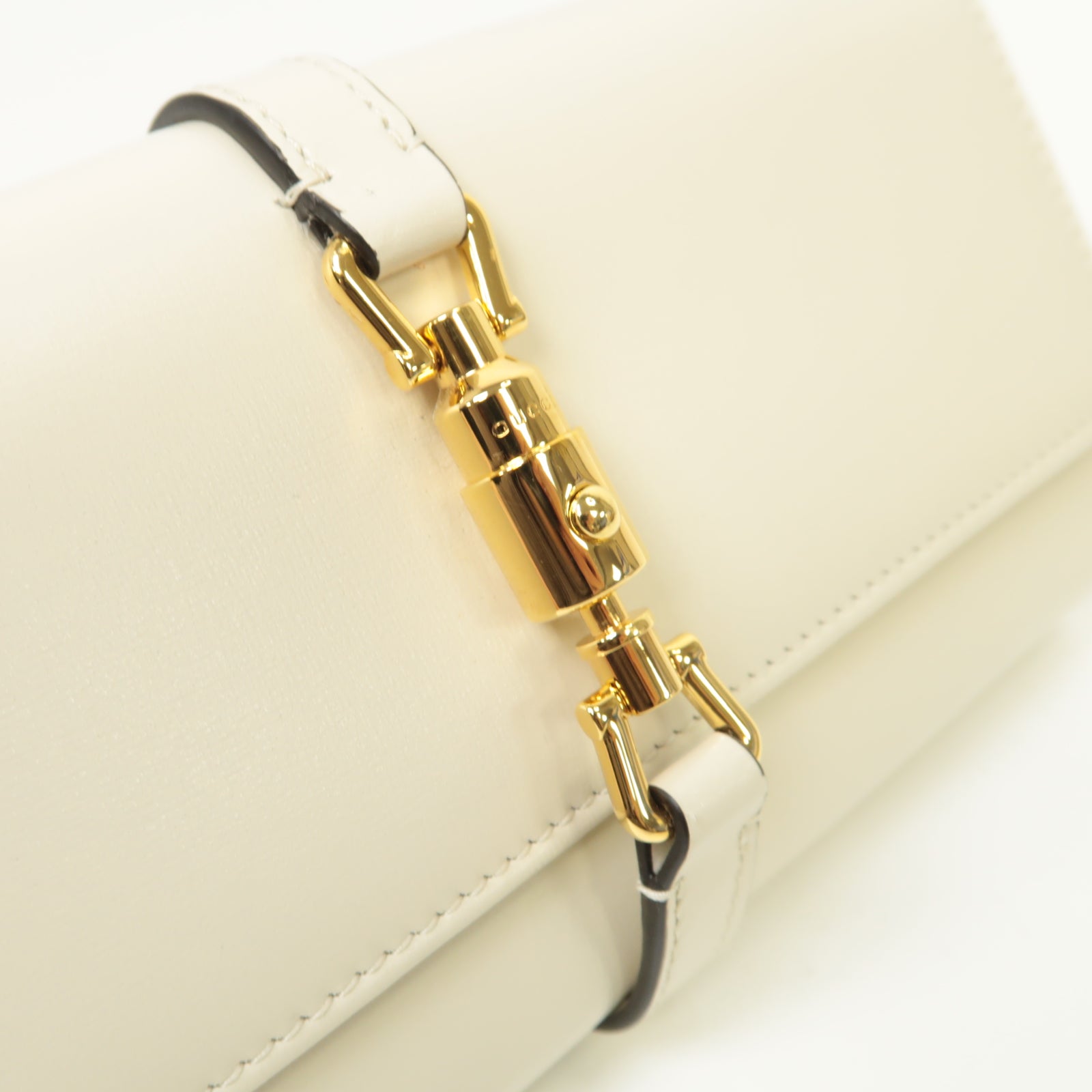 GUCCI 牛皮皮革Wallet On Chain Shoulder Bag金扣鏈帶肩背袋白色