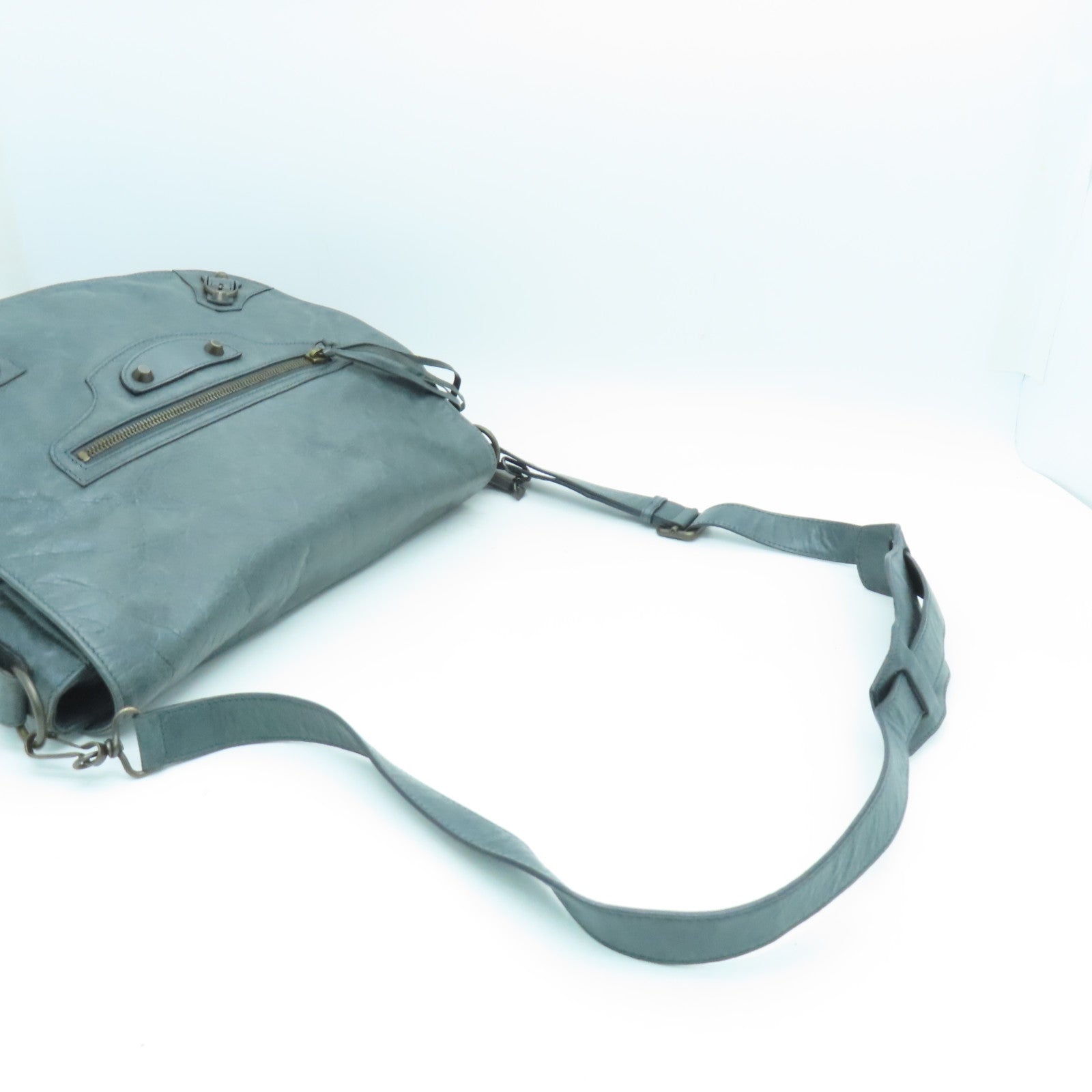 BALENCIAGA Leather Shoulder Bag Gold Buckle Chain Shoulder Bag Green