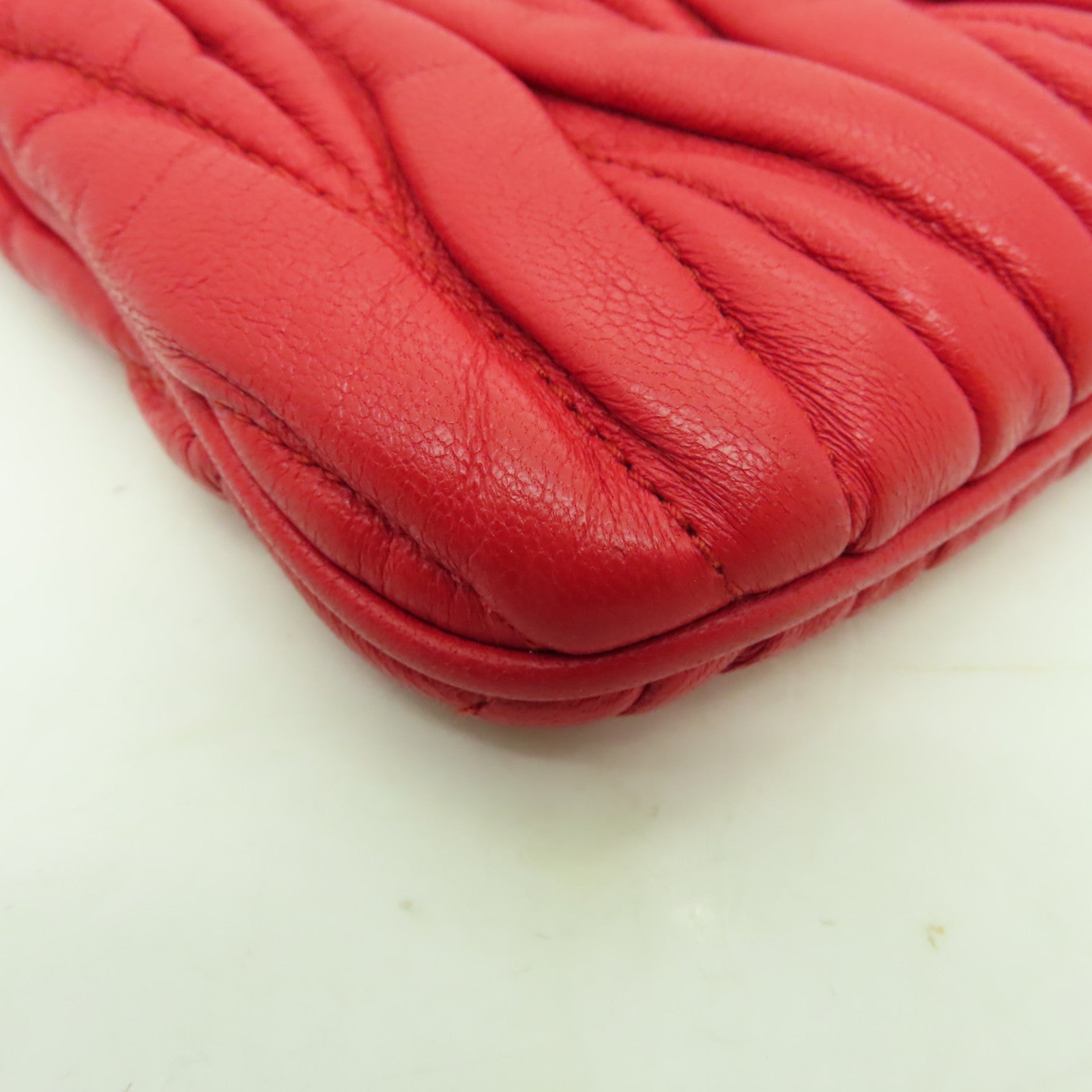 Miu Miu 羊皮皮革2 Way Shoulder Clutch Bag金扣手拿包肩背兩用袋紅色