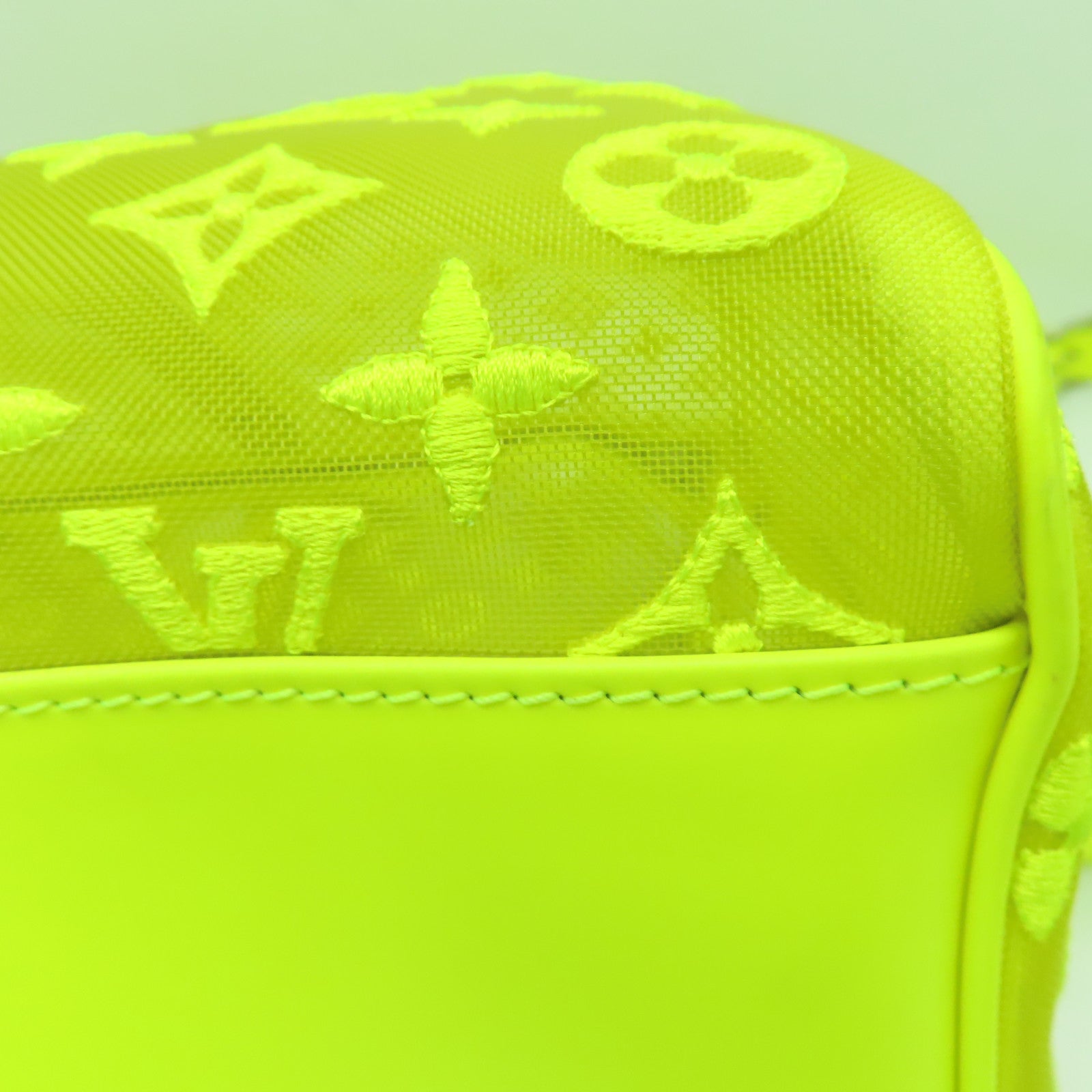 LOUIS VUITTON Monogram Keepall Bandoulie 50 Boston Bag銀扣波士顿包黃色
