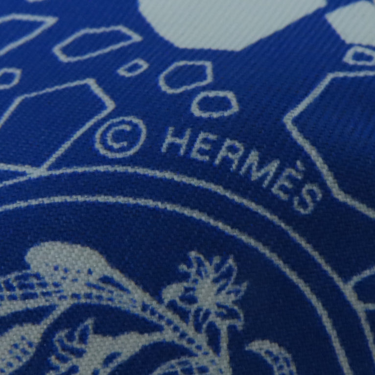 HERMES 丝质Twilly丝巾浅蓝色