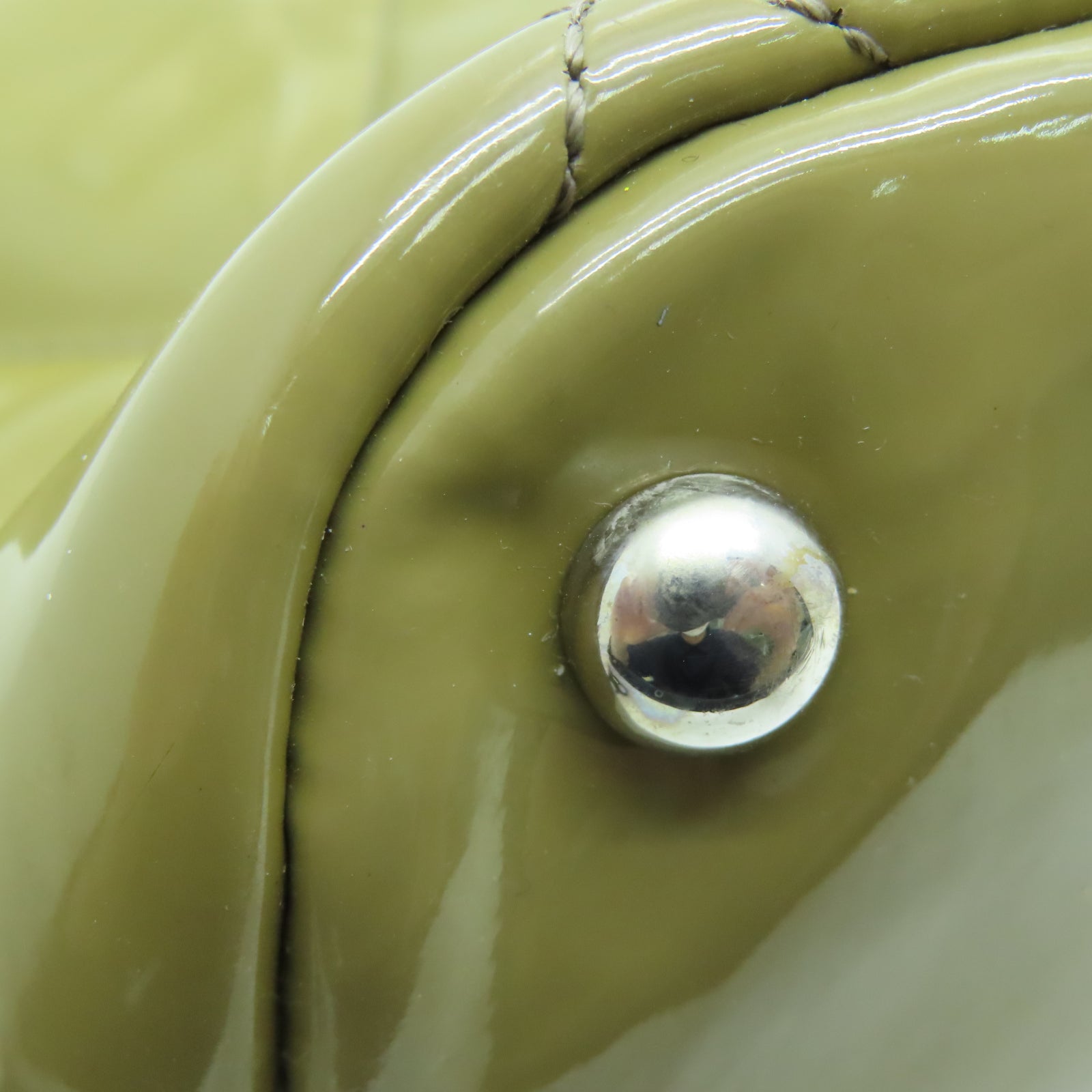 CHANEL 【激減優惠】菱格漆皮皮革Chain Shoulder銀扣鏈帶肩背袋棕色