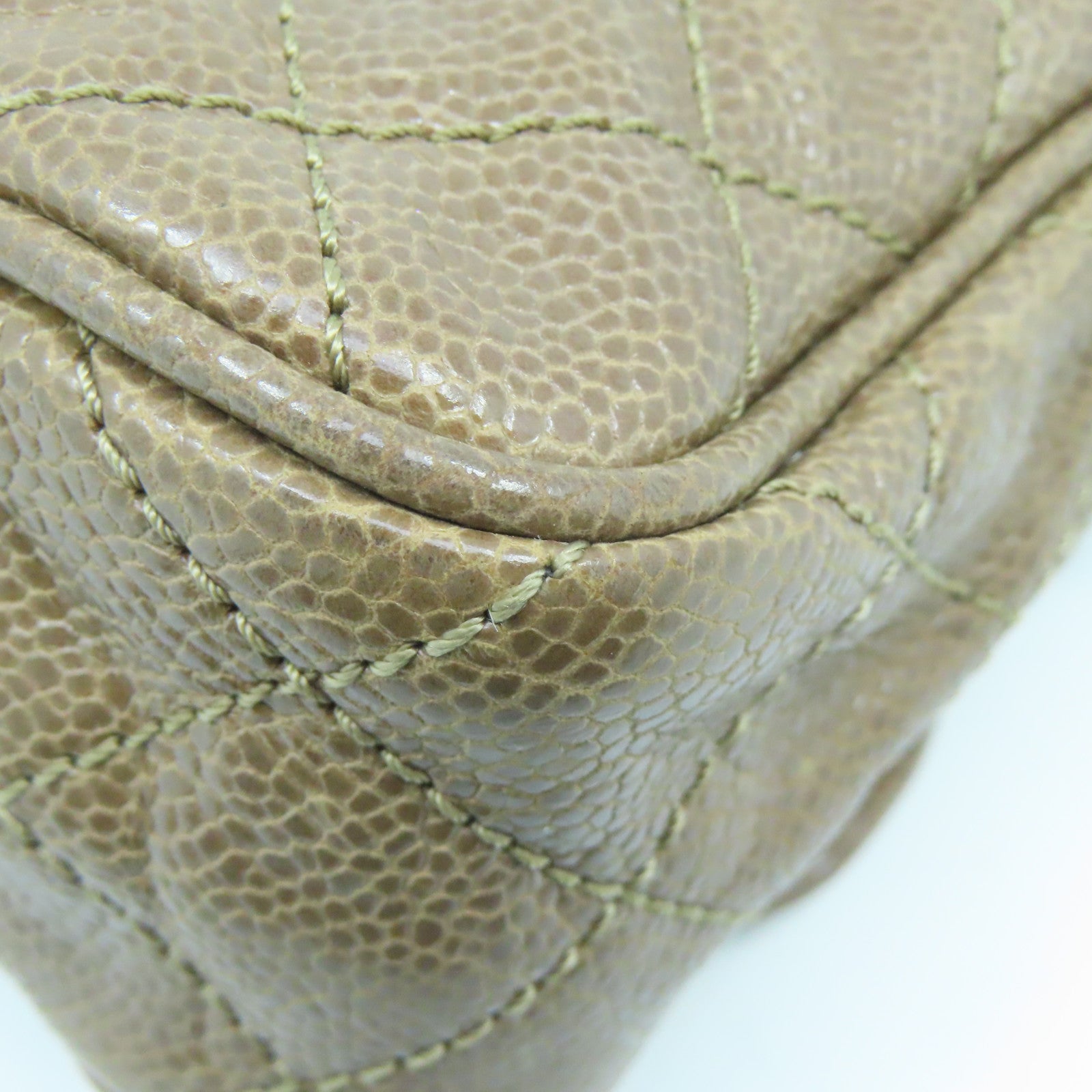 CHANEL 菱格Caviar皮革Chain Shoulder Bag金扣链带肩背袋米色