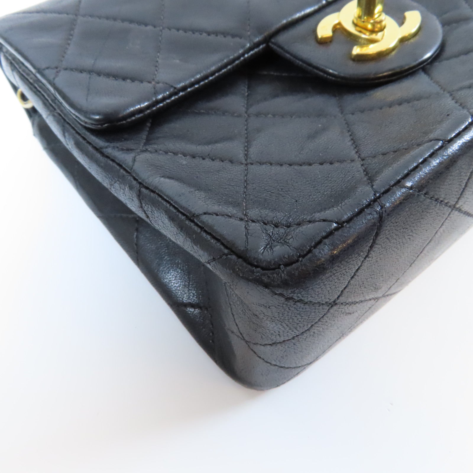 CHANEL 菱格羊皮皮革Chain Shoulder Bag金扣鏈帶肩背袋黑色