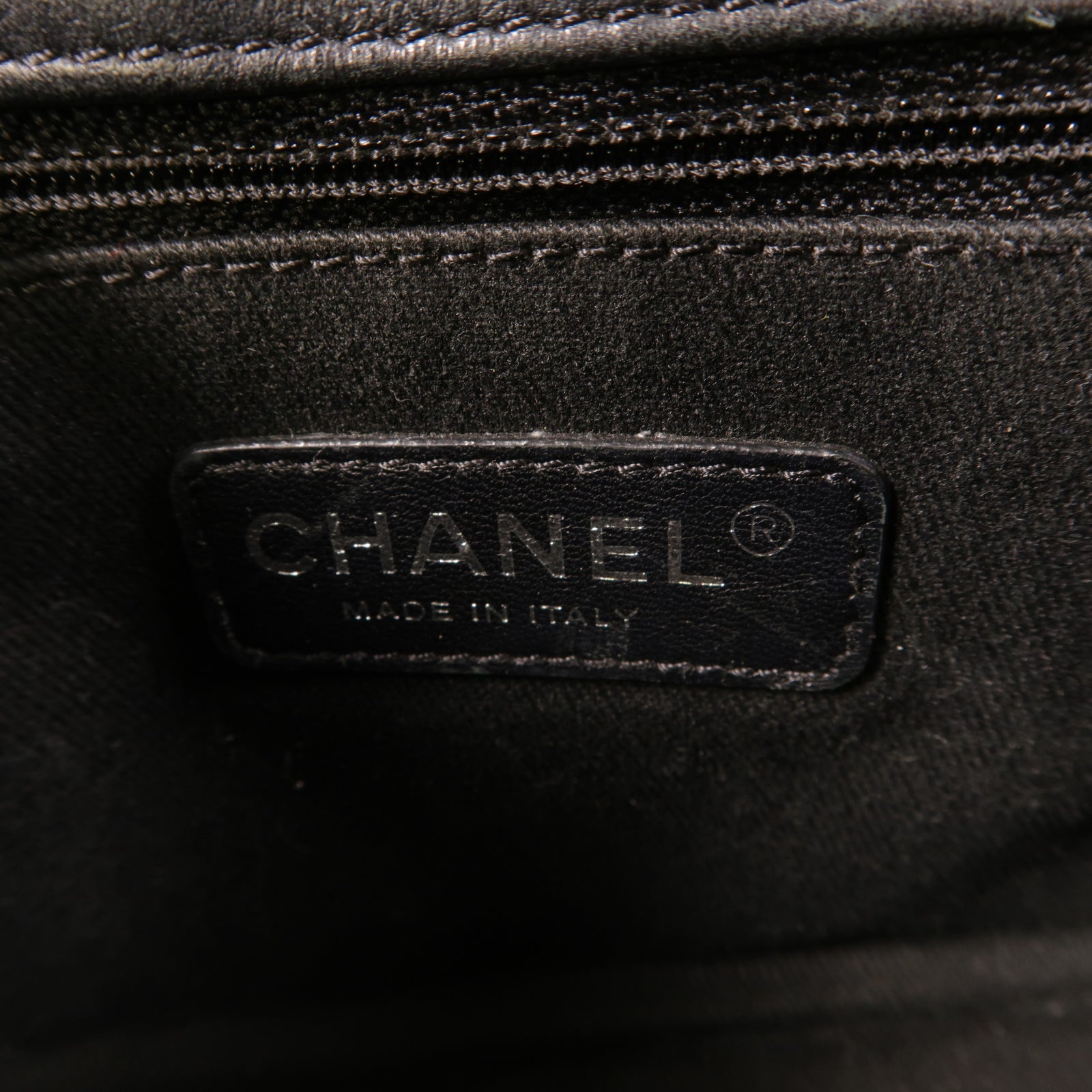 CHANEL 菱格漆皮皮革Chain Shoulder銀扣鏈帶肩背袋黑色