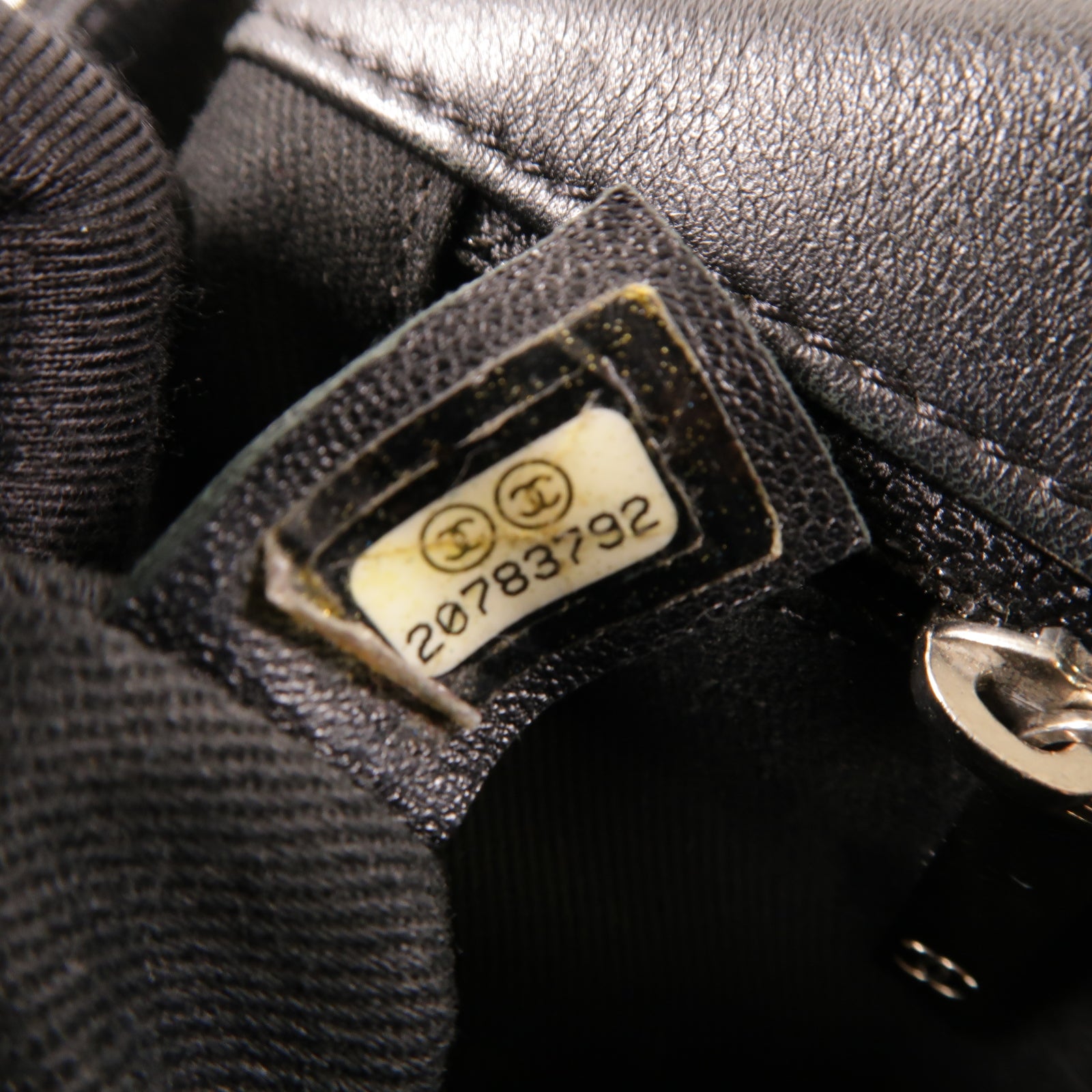 CHANEL 菱格漆皮皮革Chain Shoulder銀扣鏈帶肩背袋黑色