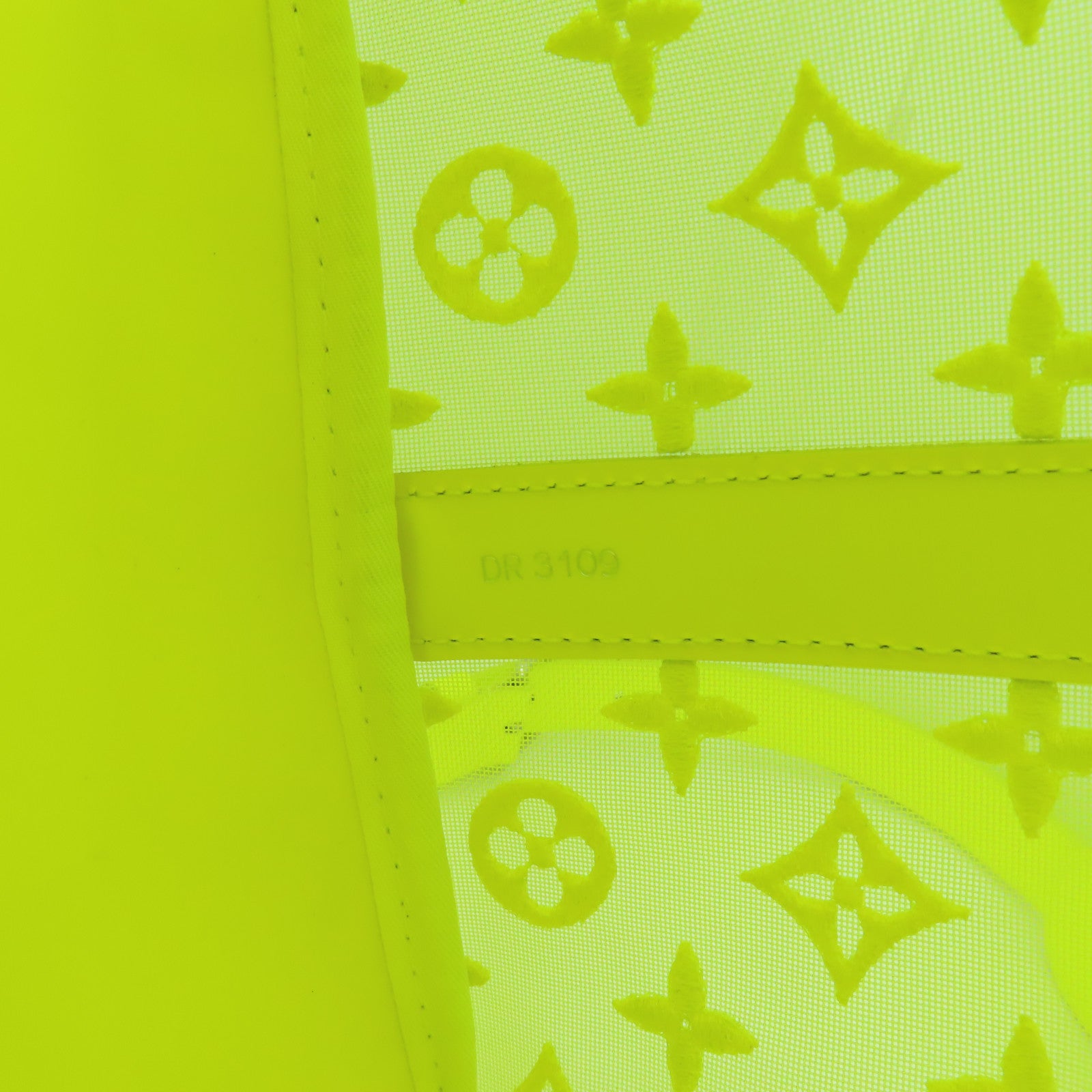LOUIS VUITTON Monogram Keepall Bandoulie 50 Boston Bag銀扣波士顿包黃色