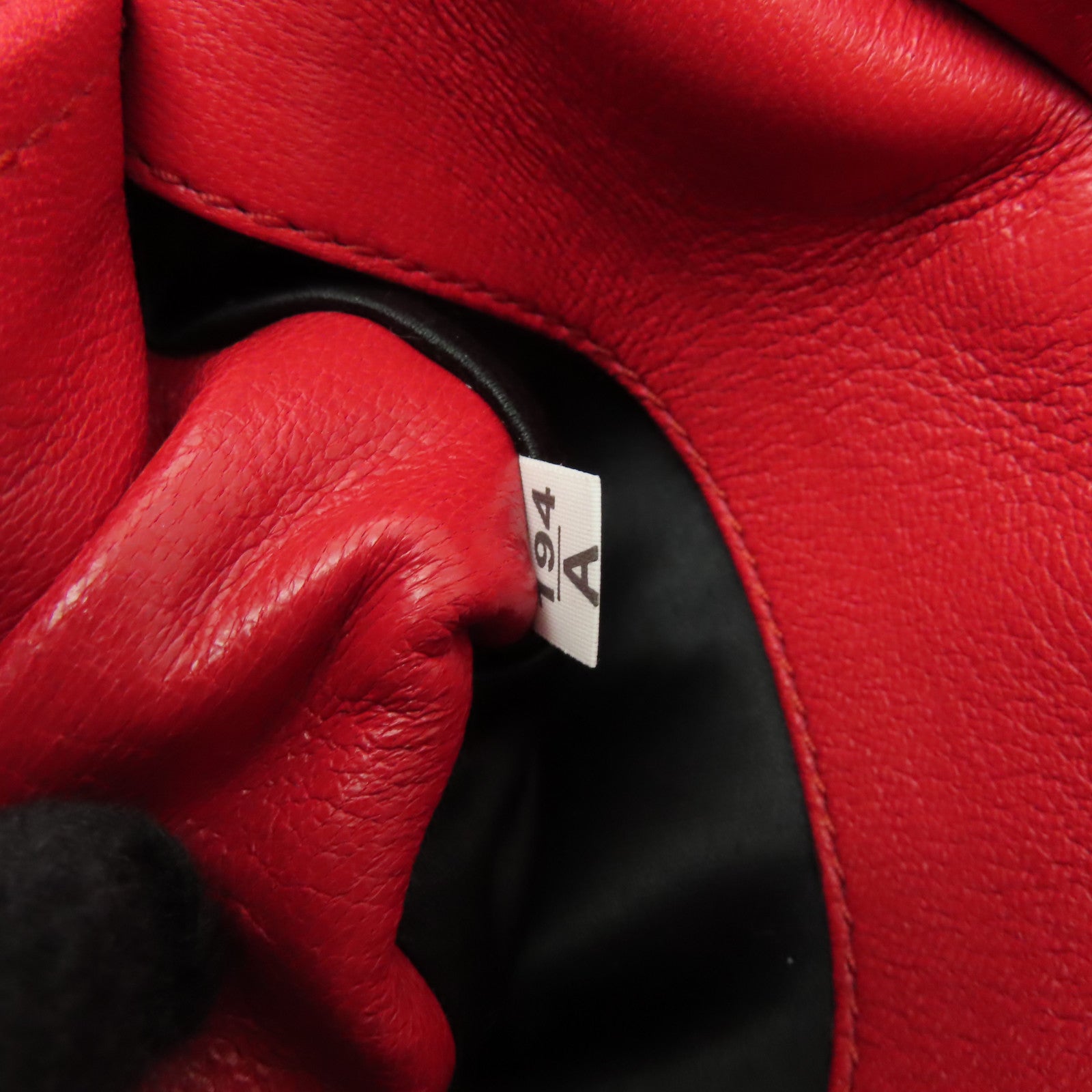 Miu Miu 羊皮皮革2 Way Shoulder Clutch Bag金扣手拿包肩背兩用袋紅色