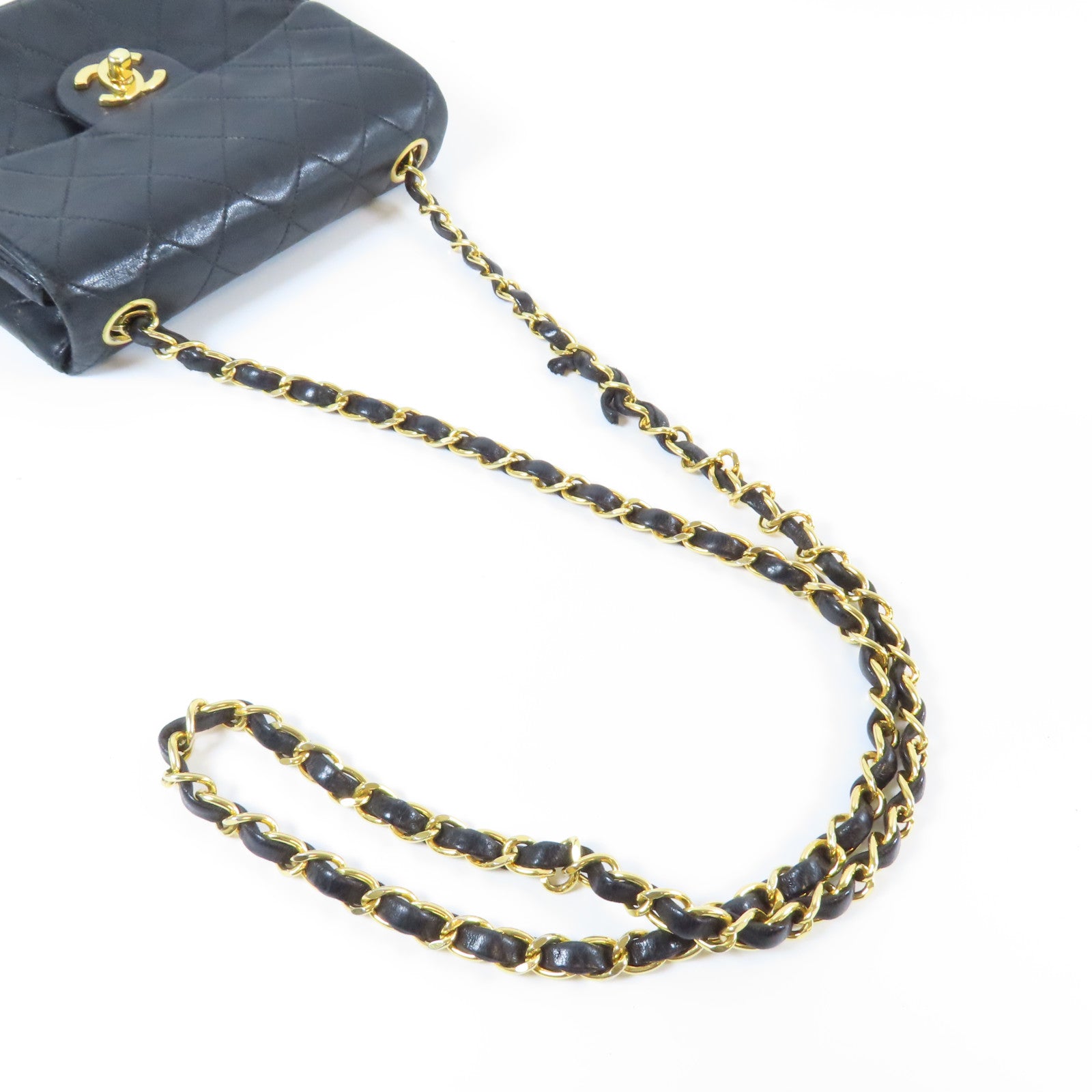 CHANEL 菱格羊皮皮革Chain Shoulder Bag金扣鏈帶肩背袋黑色