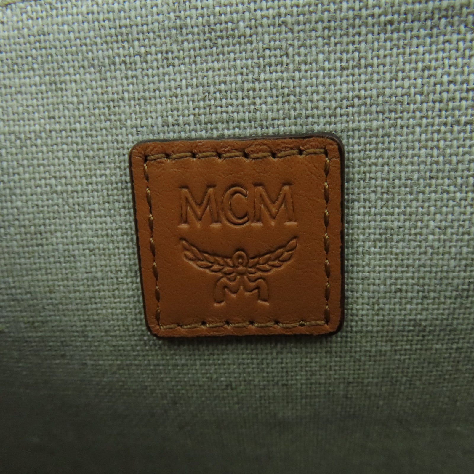 MCM 帆布/牛皮皮革Shoulder Bag金扣肩背袋啡色