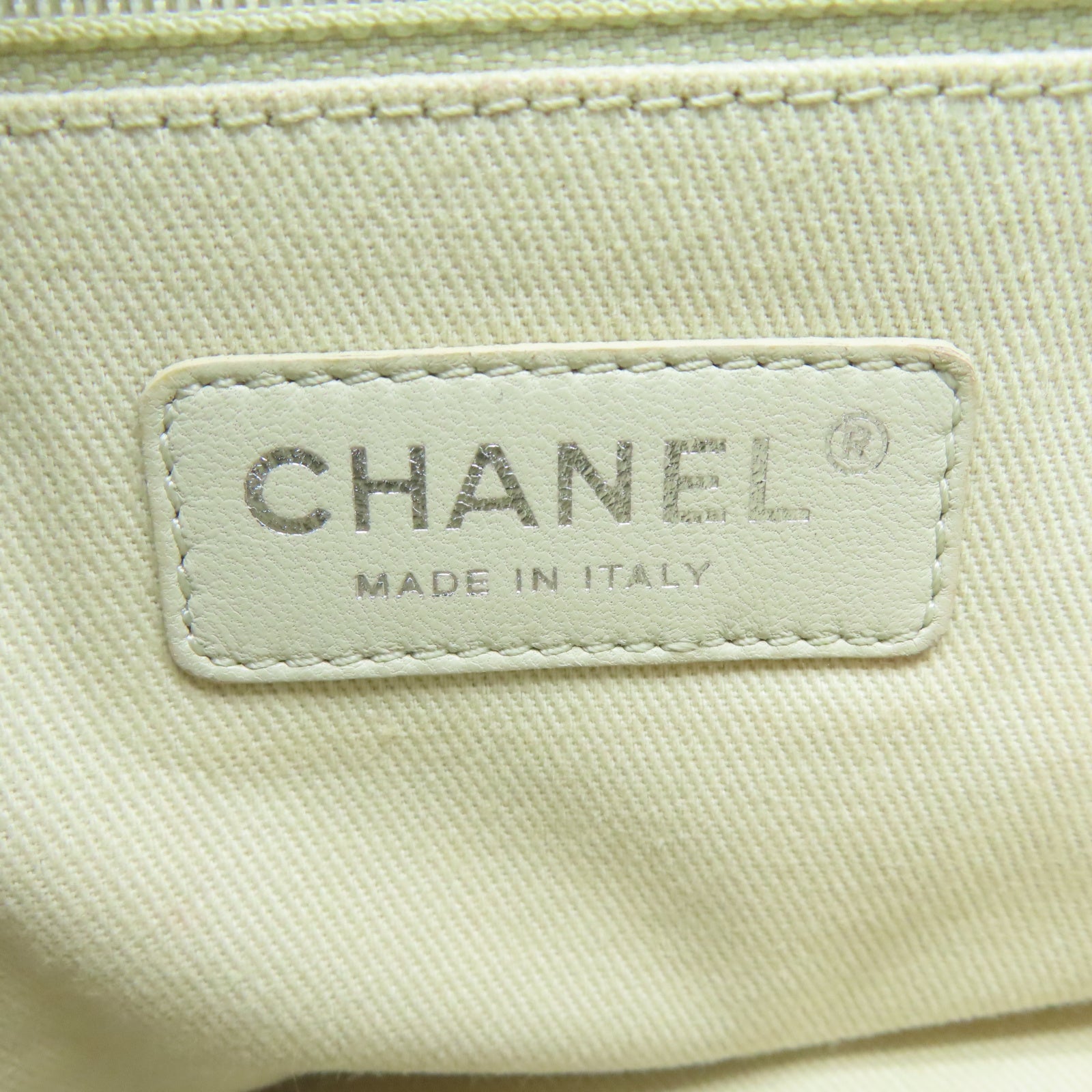 CHANEL 【激減優惠】菱格漆皮皮革Chain Shoulder銀扣鏈帶肩背袋棕色