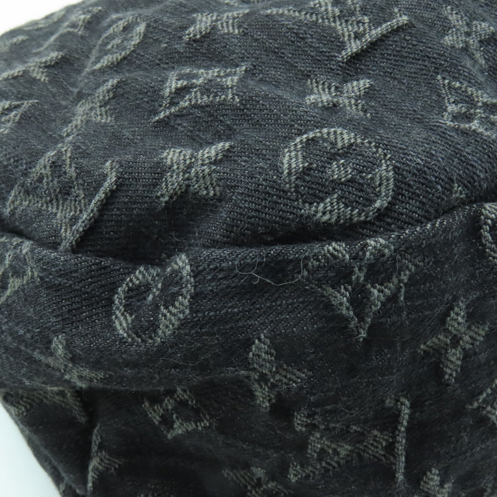 LOUIS VUITTON Monogram Denim Daily PM金扣肩背袋黒色