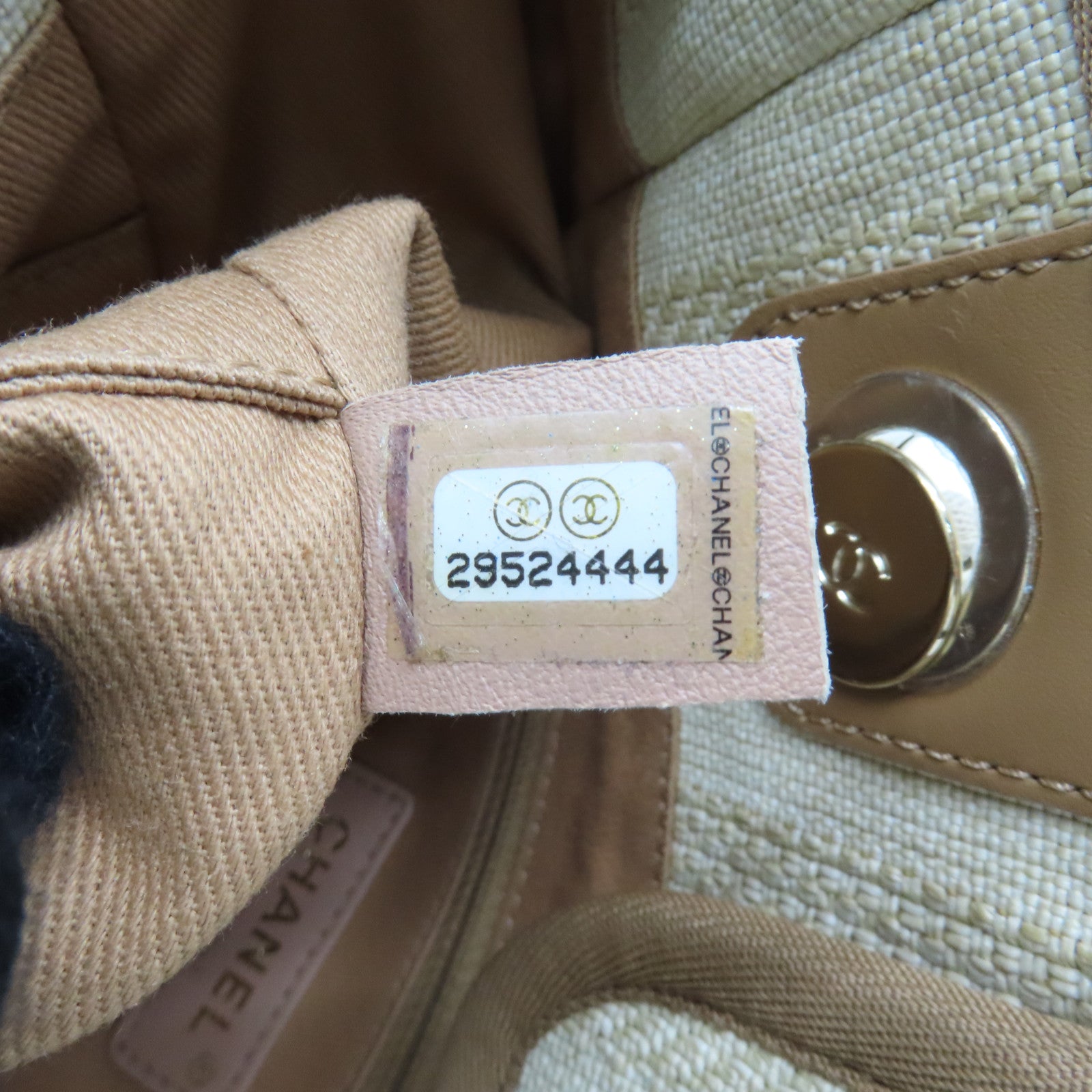 CHANEL 帆布Deauville PM金扣肩背袋米色