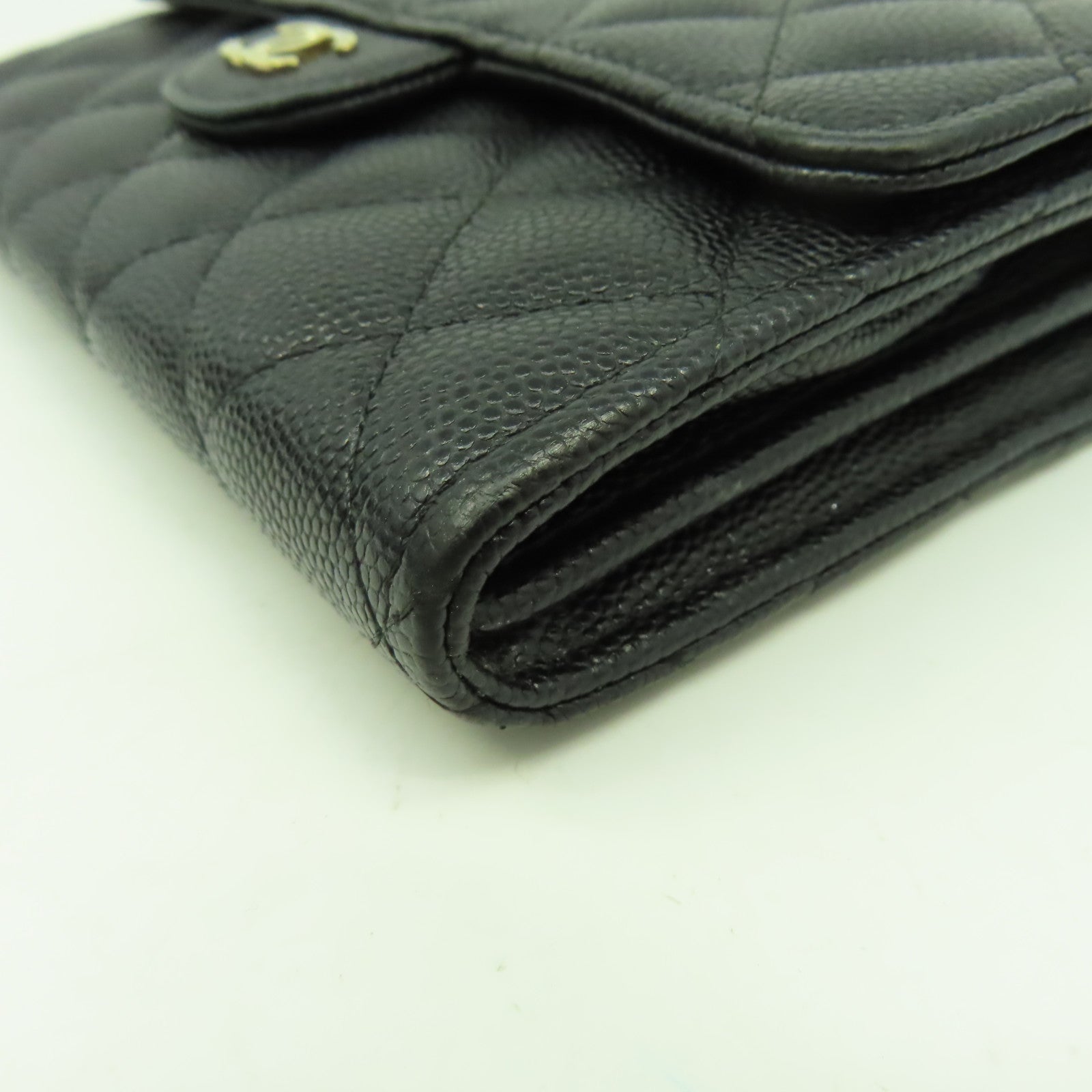 CHANEL 菱格Caviar皮革Wallet金扣錢包黑色