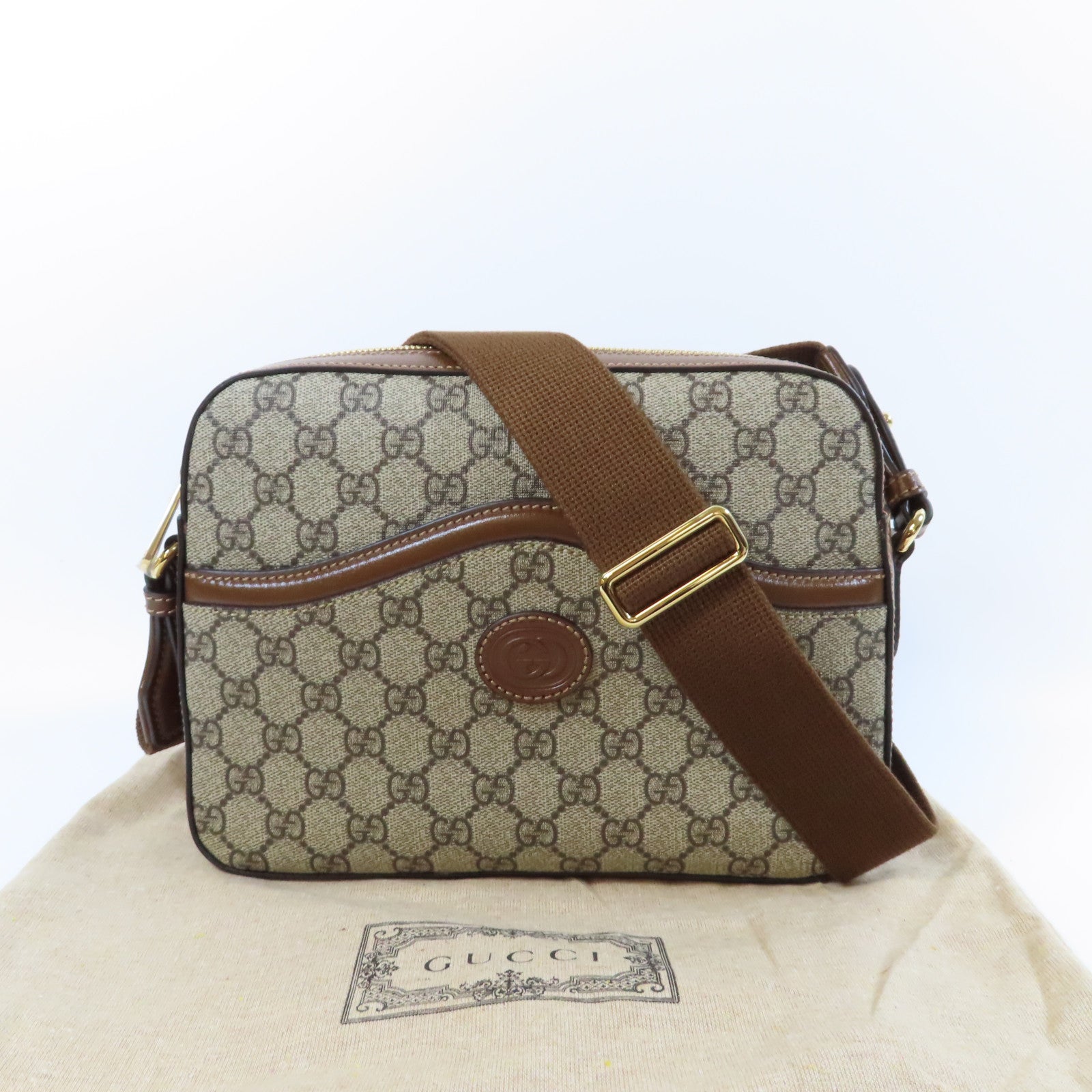 GUCCI 塗層帆布Interlocking G Bag金扣肩背袋啡色
