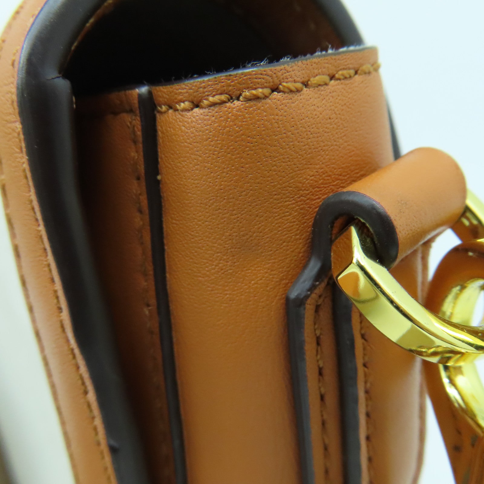 MCM 帆布/牛皮皮革Shoulder Bag金扣肩背袋啡色