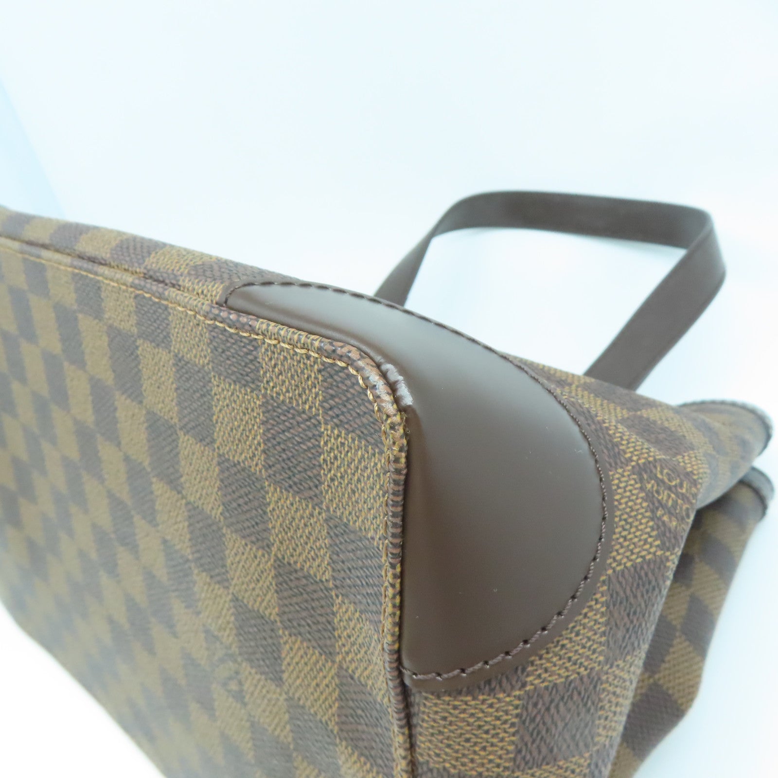 LOUIS VUITTON Damier Hampstead PM金扣手挽袋啡色