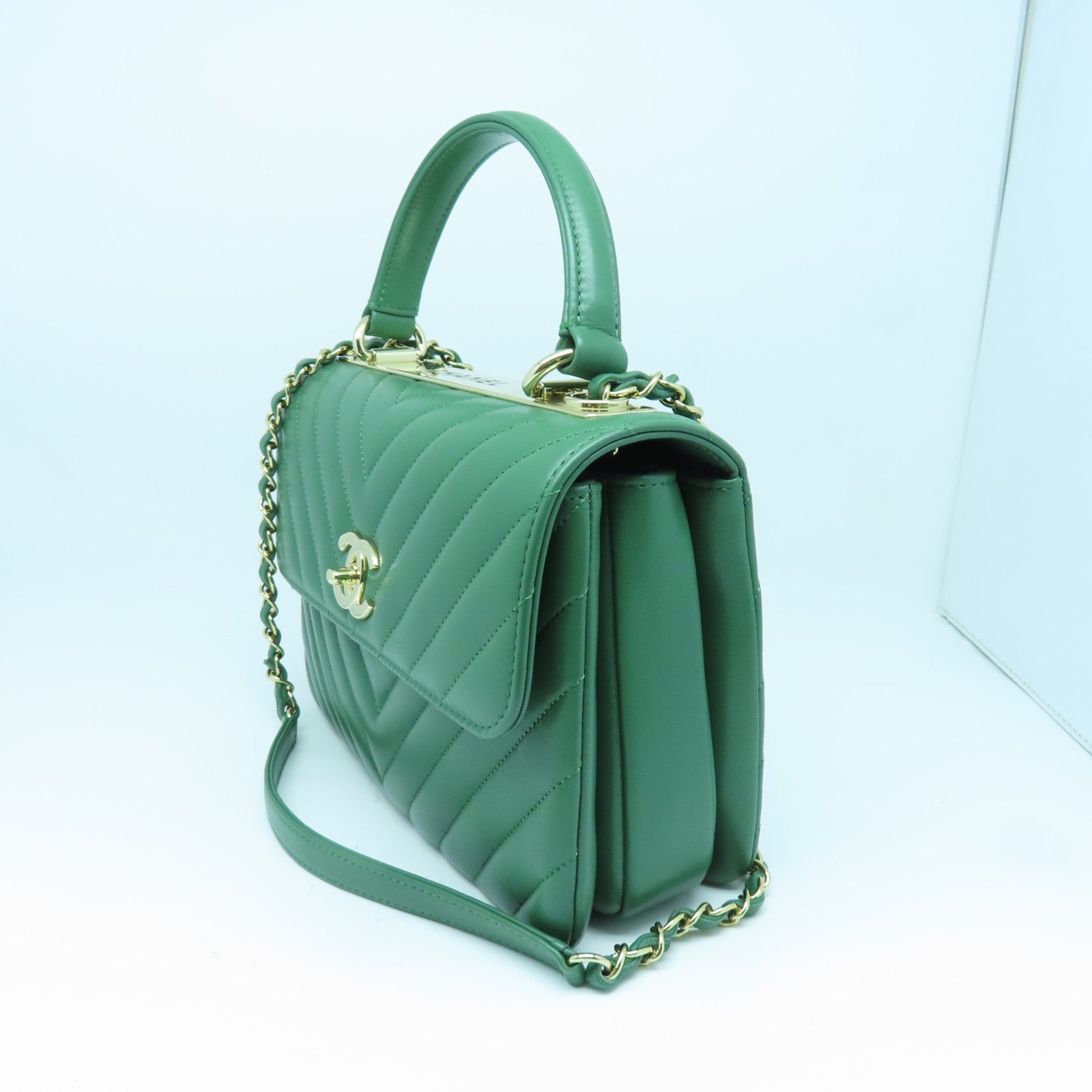 CHANEL 斜纹牛皮皮革CC Trendy金扣手挽肩背两用袋绿色