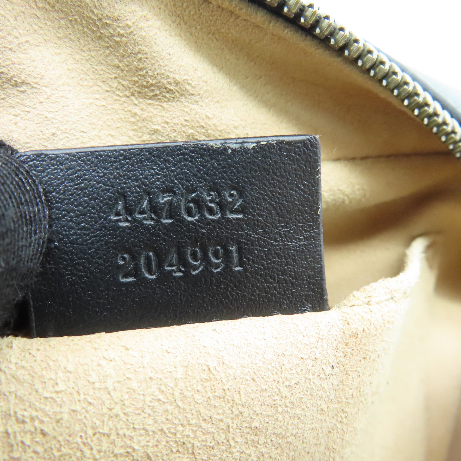 GUCCI Calfskin Leather GG Mormont Gold Buckle Chain Shoulder Bag Black