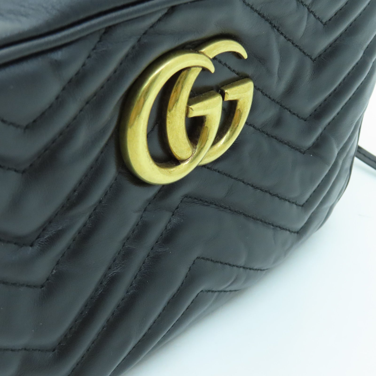GUCCI Calfskin Leather GG Mormont Gold Buckle Chain Shoulder Bag Black