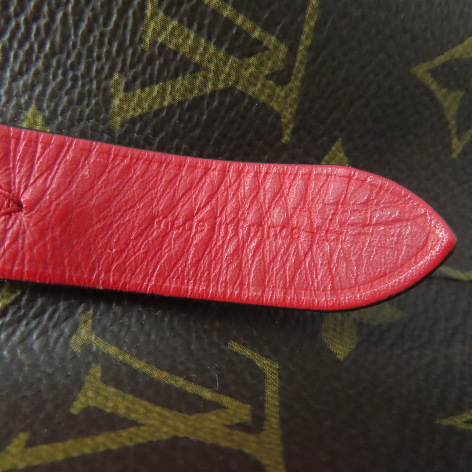 LOUIS VUITTON Monogram NeoNoe MM金扣肩背袋啡色/紅色