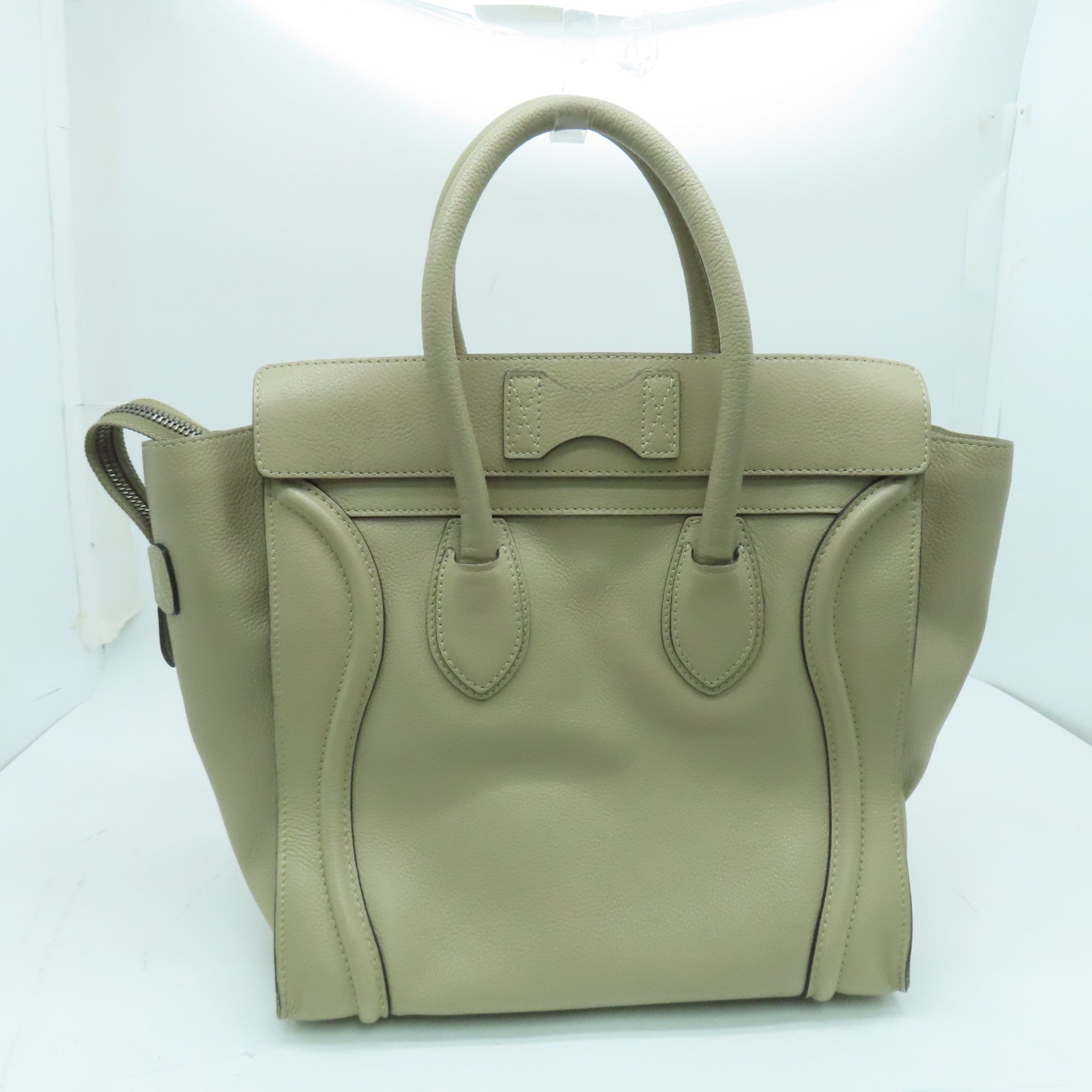 CELINE 【激減優惠】牛皮皮革Nano Hand Bag銀扣手挽袋杏色