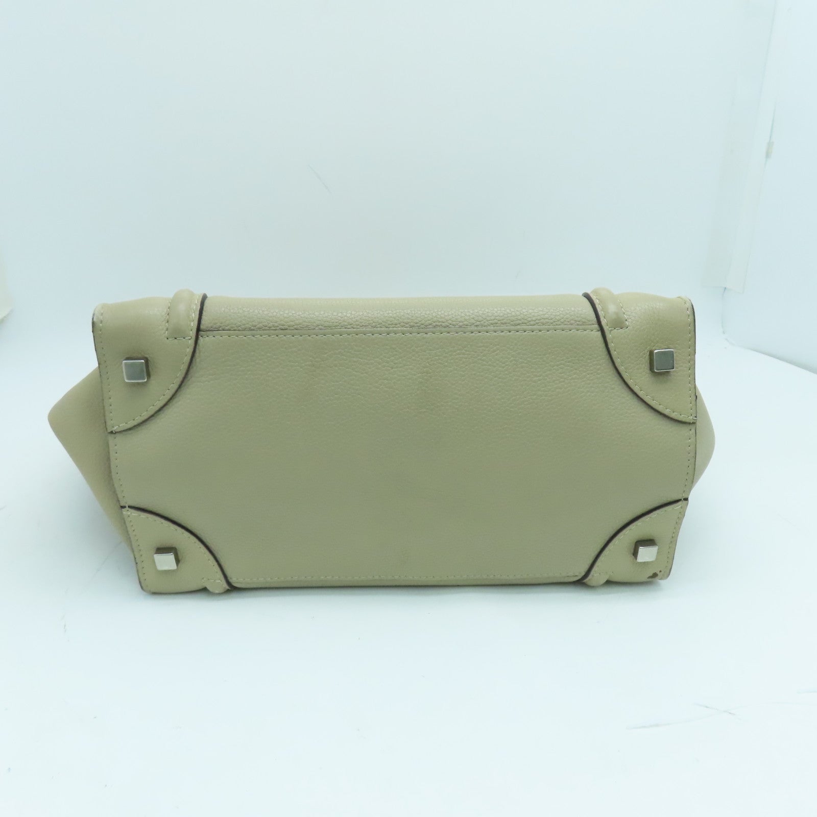 CELINE 【激減優惠】牛皮皮革Nano Hand Bag銀扣手挽袋杏色