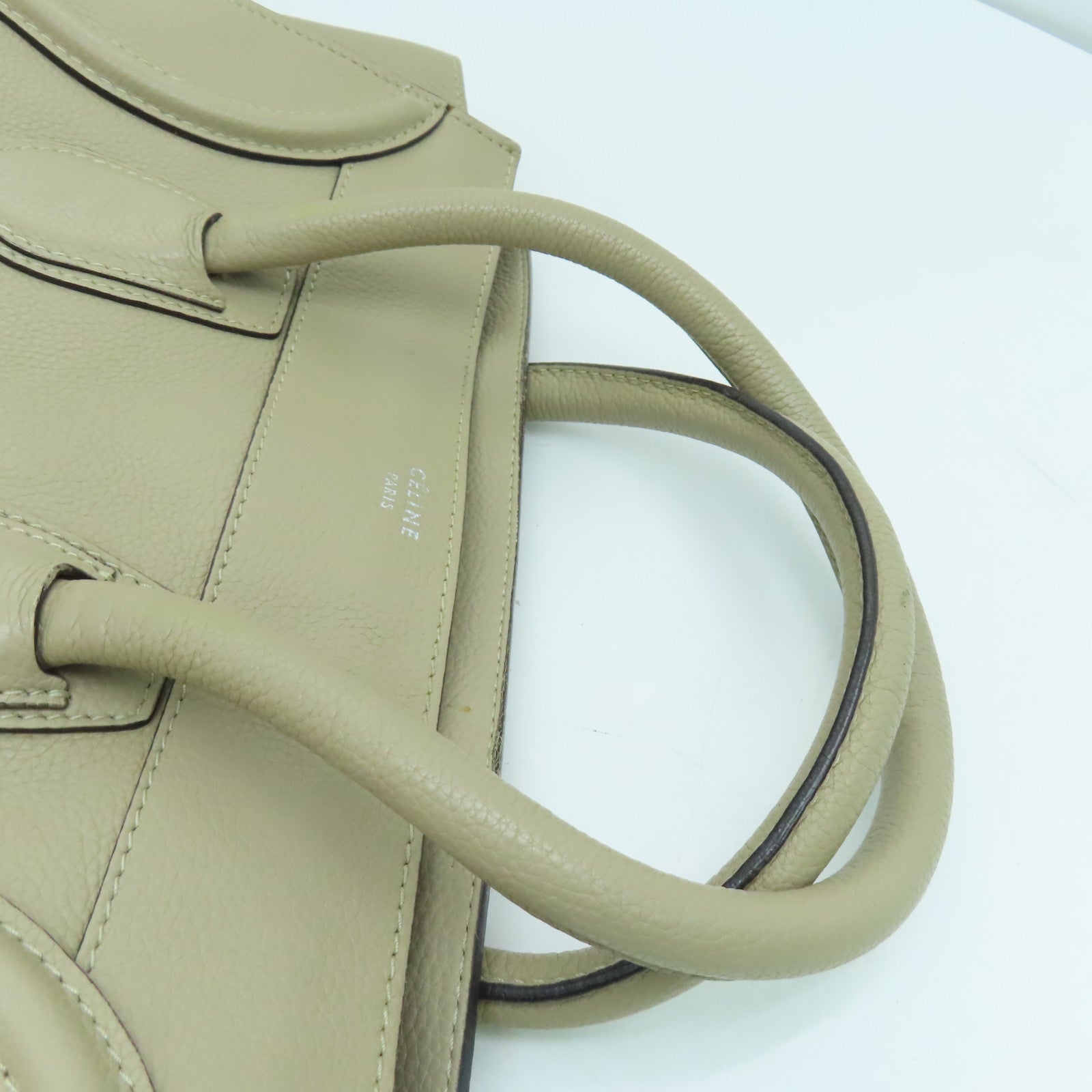 CELINE 【激減優惠】牛皮皮革Nano Hand Bag銀扣手挽袋杏色