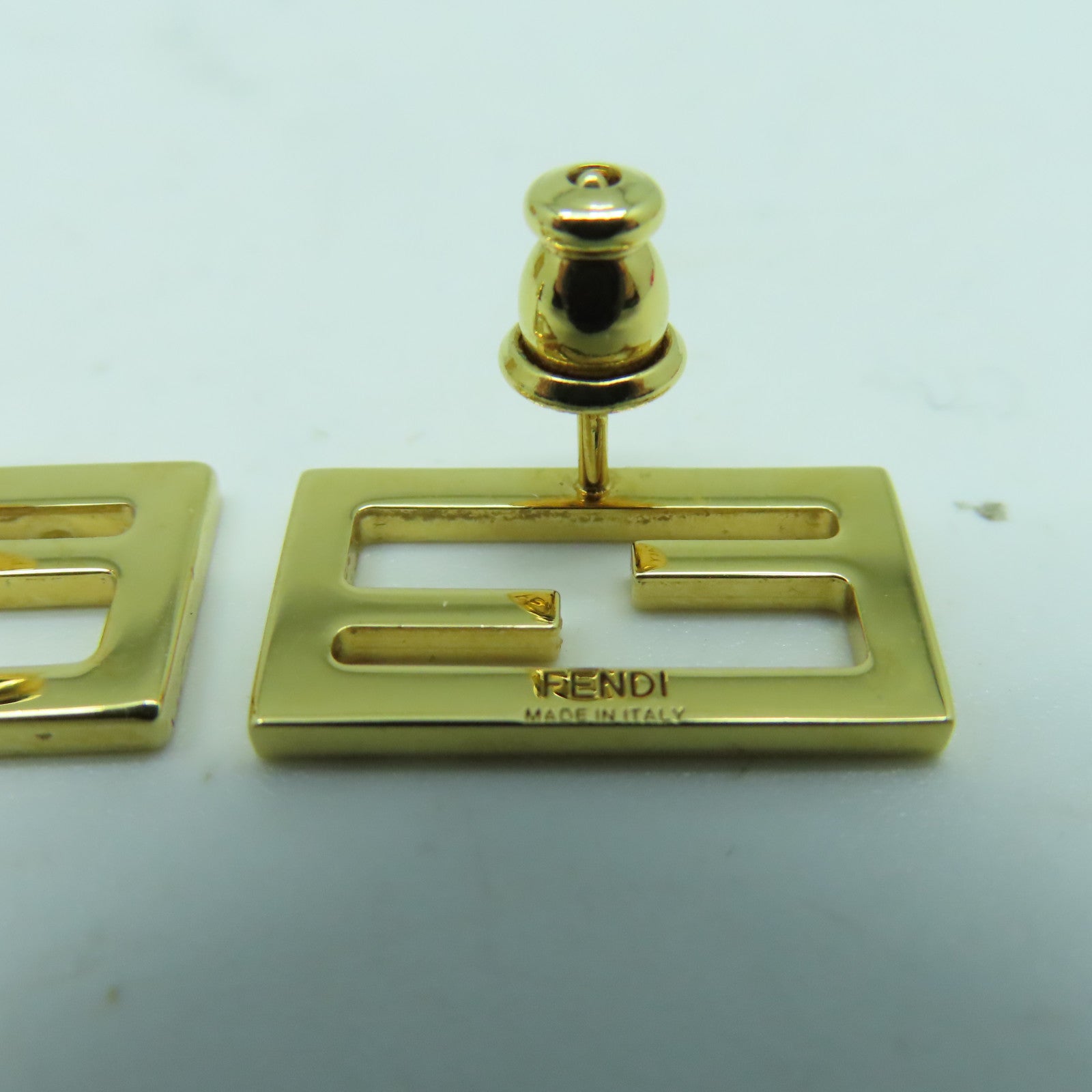 FENDI 金屬Earrings耳環金色