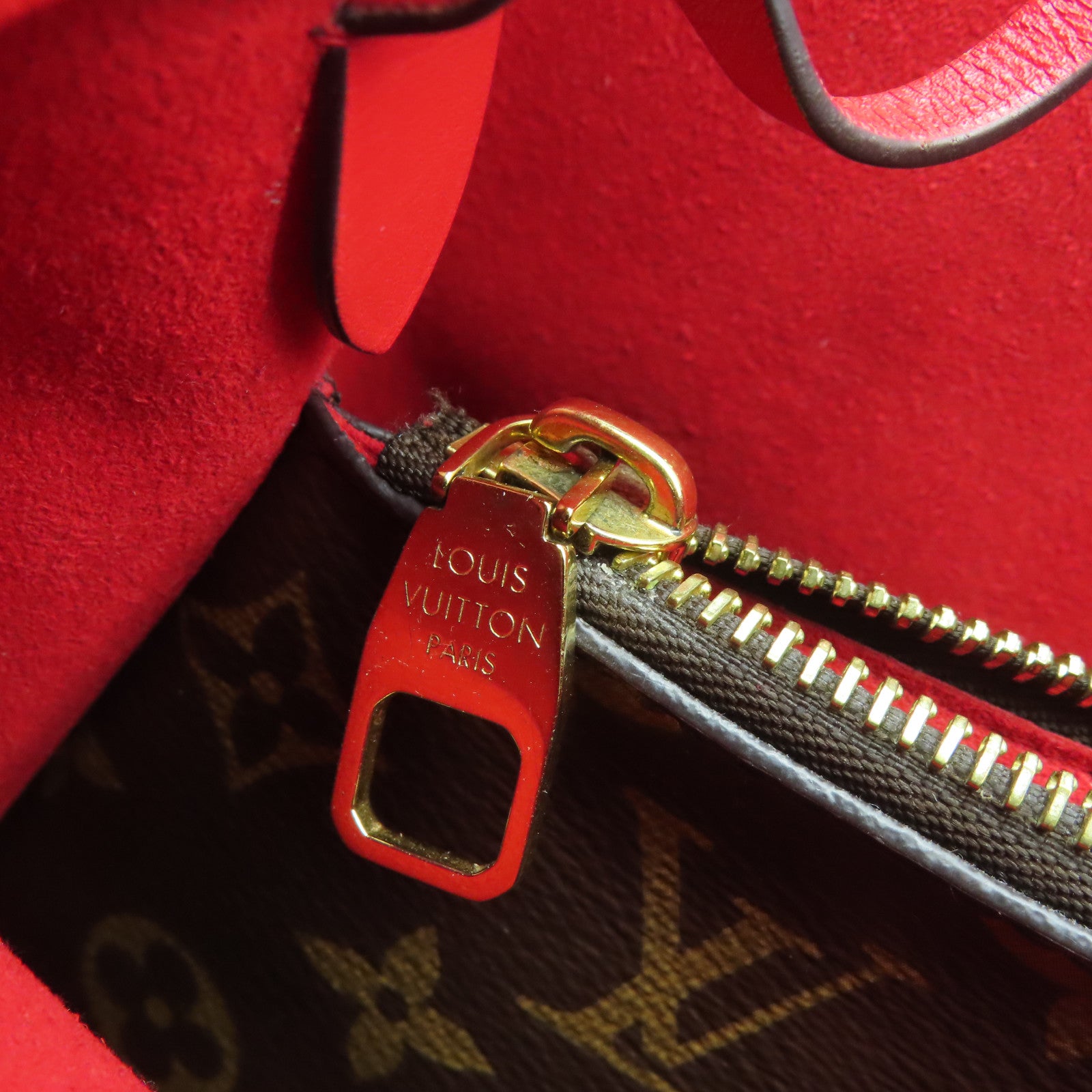 LOUIS VUITTON Monogram NeoNoe MM金扣肩背袋啡色/紅色