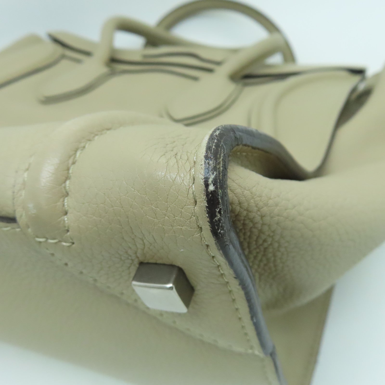 CELINE 【激減優惠】牛皮皮革Nano Hand Bag銀扣手挽袋杏色