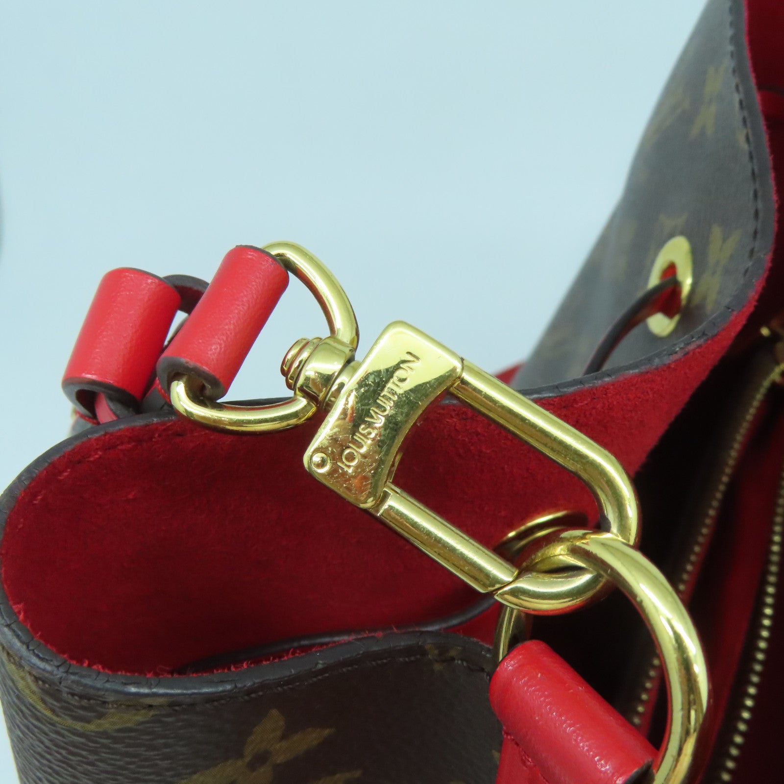 LOUIS VUITTON Monogram NeoNoe MM金扣肩背袋啡色/紅色